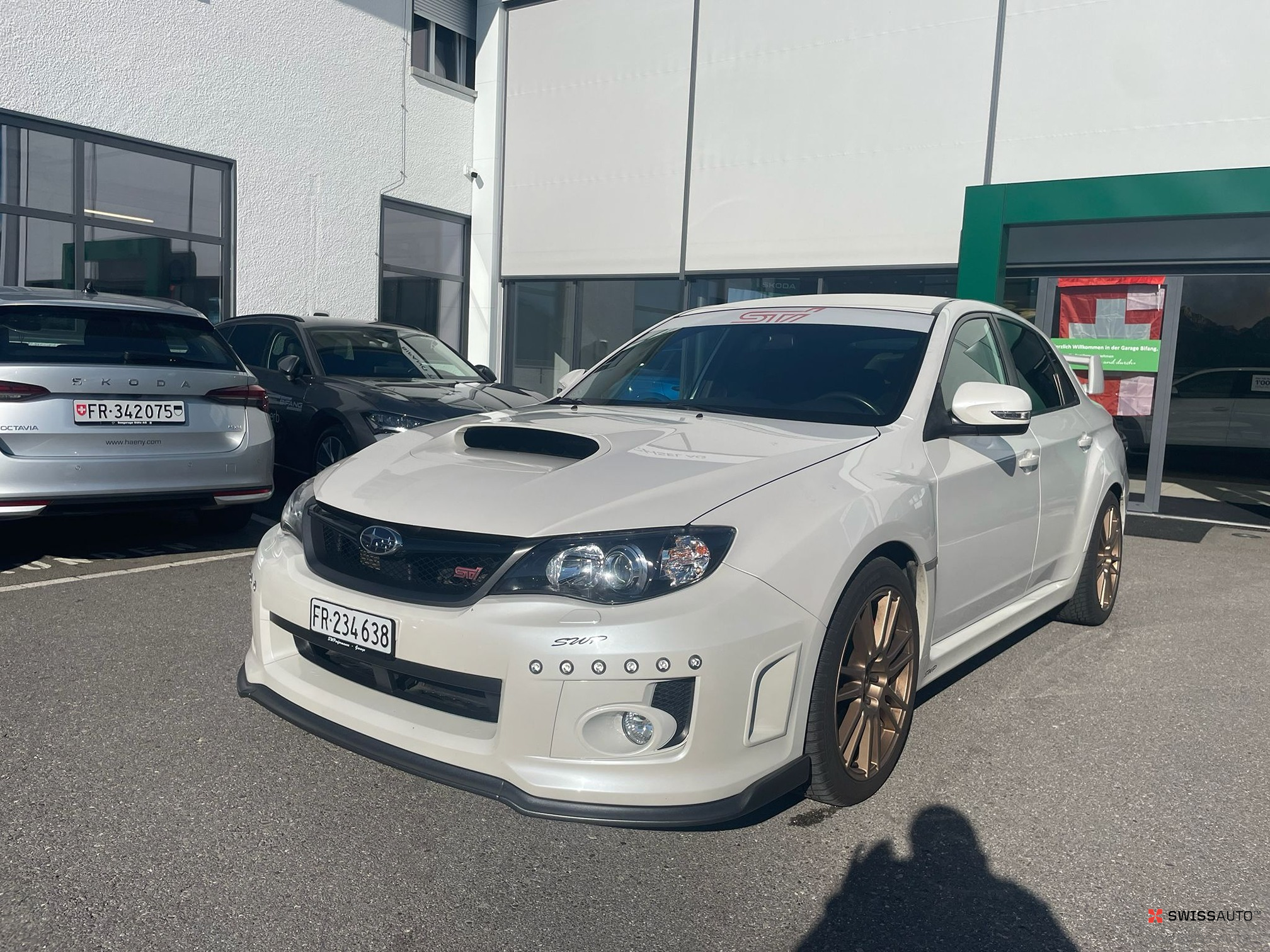 Auction Image