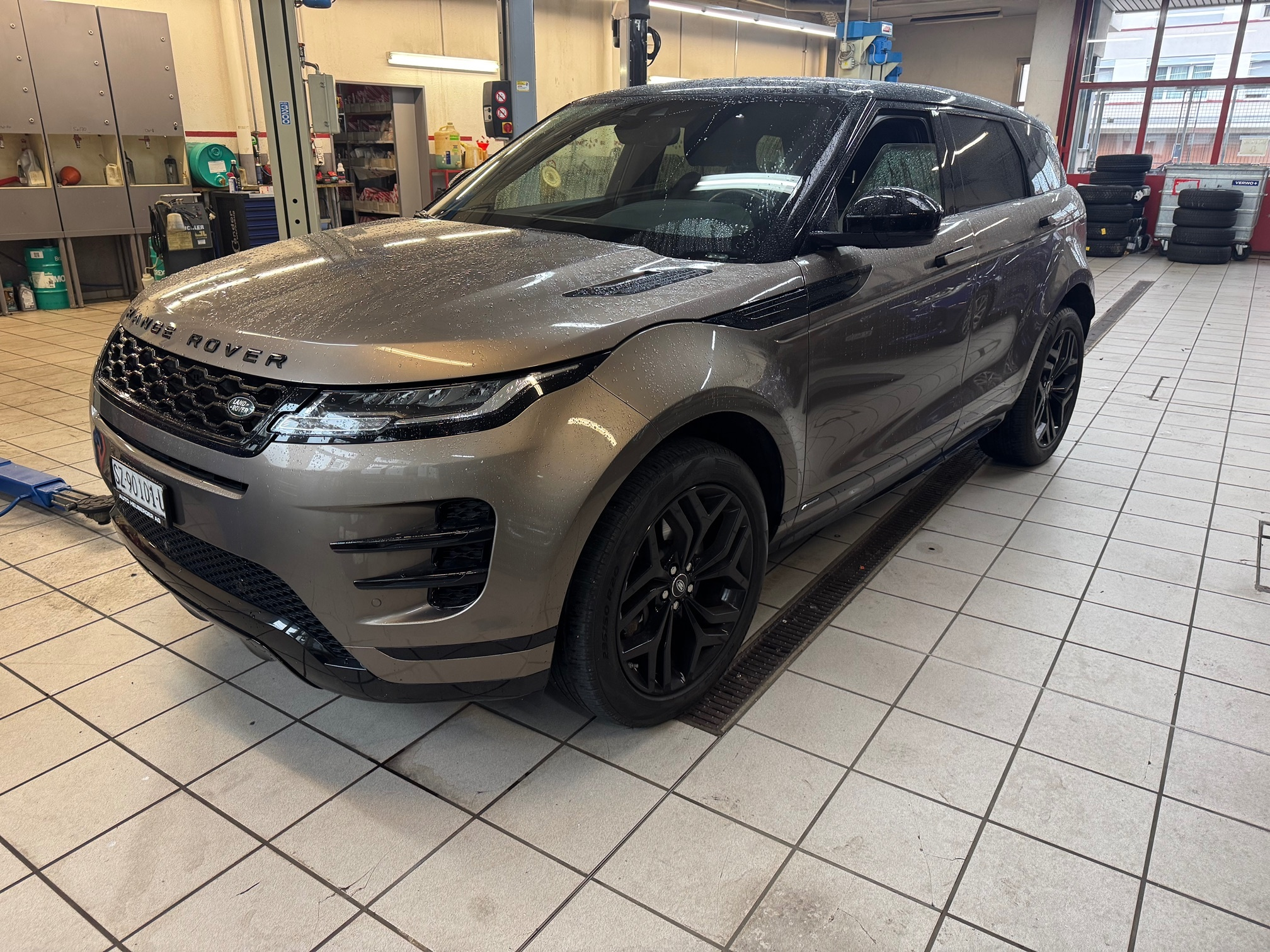 Auction Image