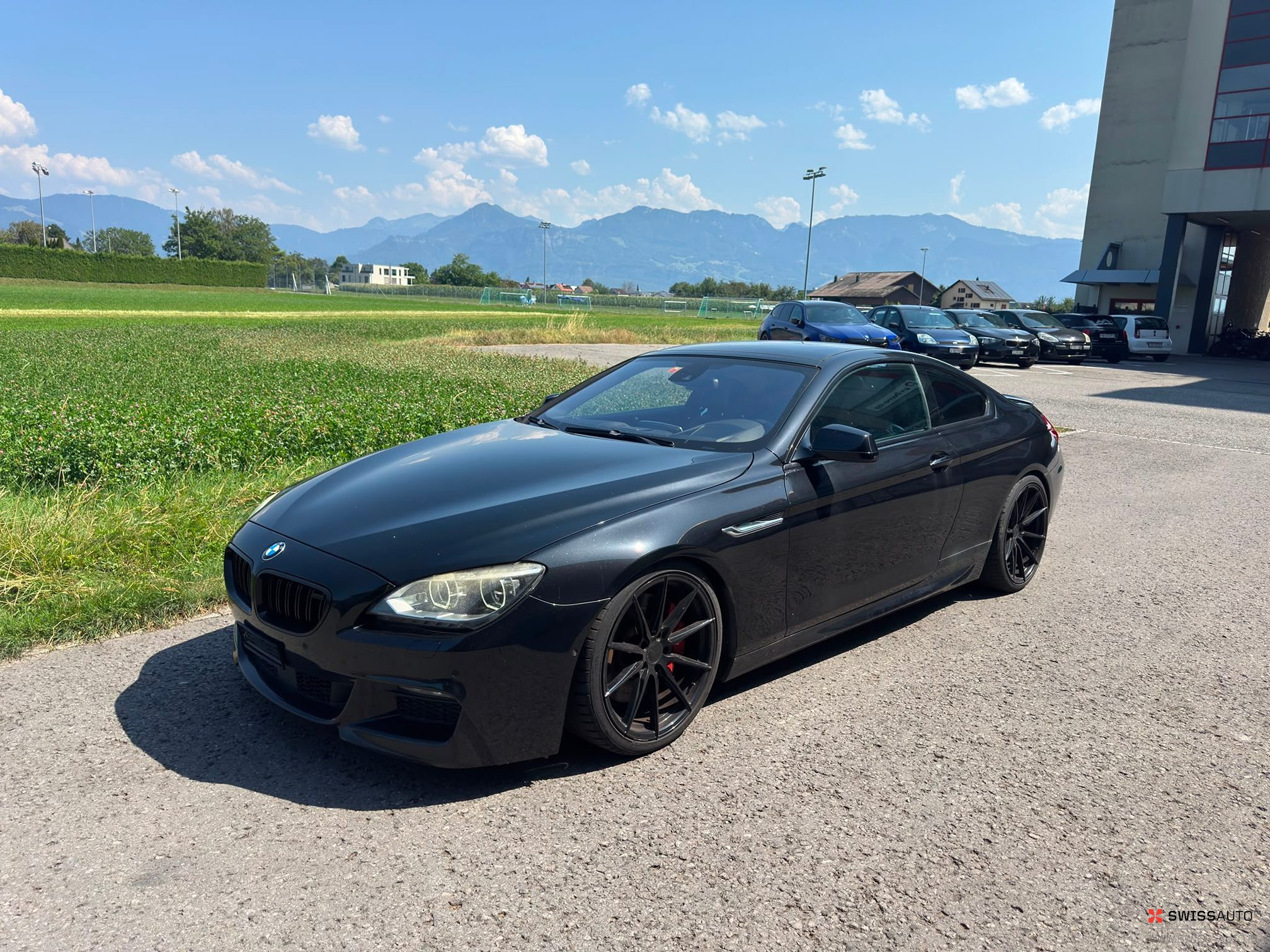 Auction Image