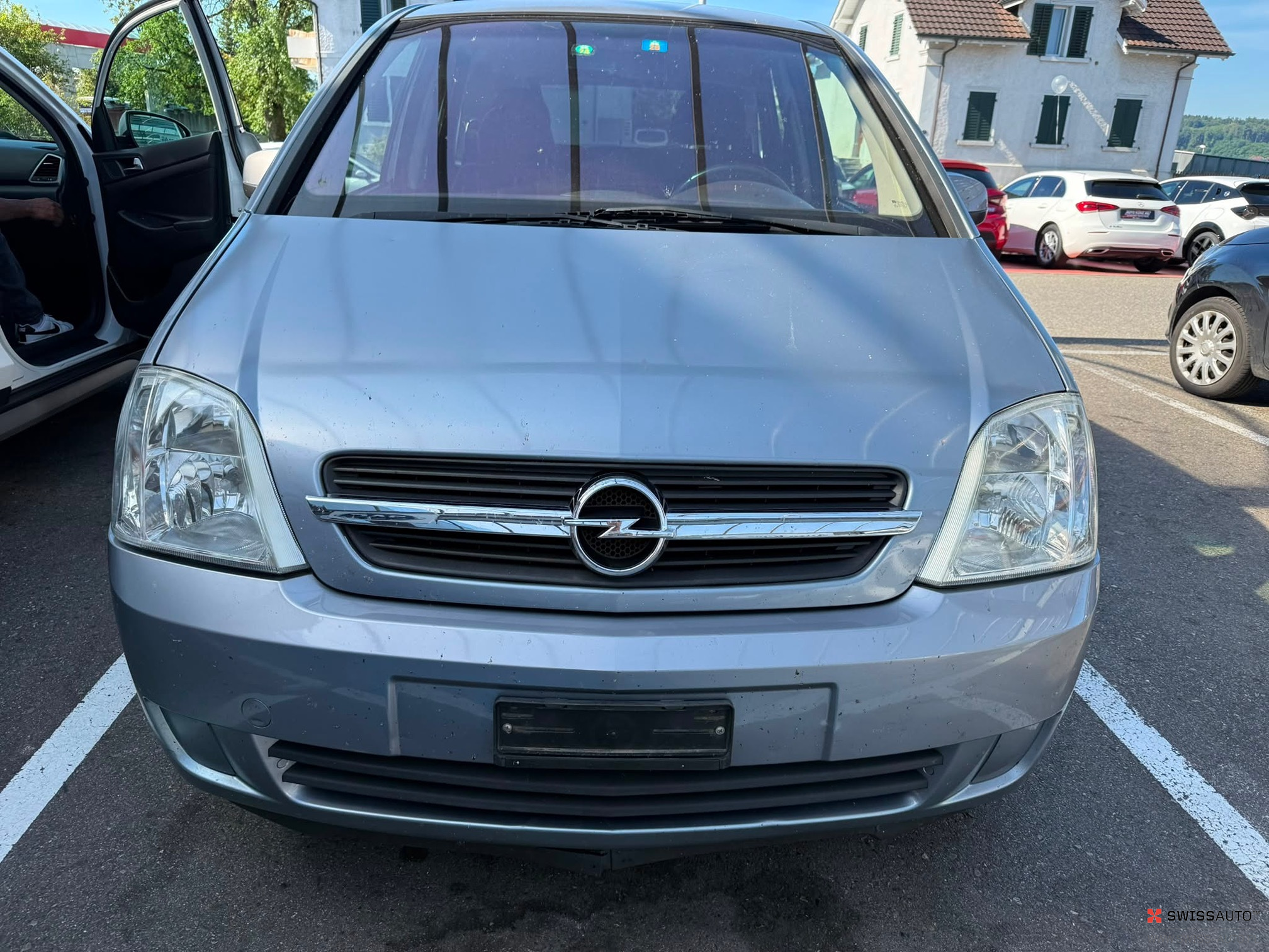Auction Image