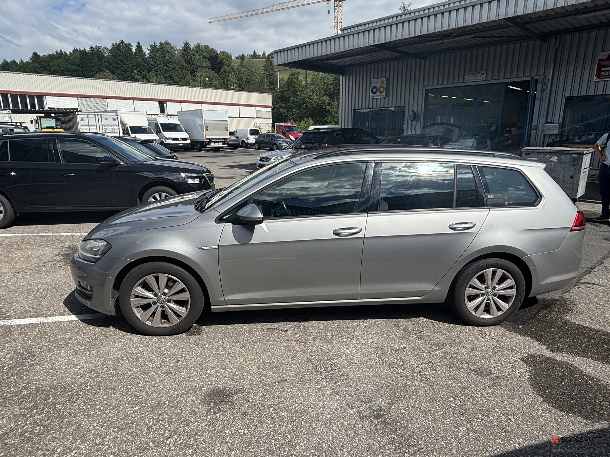 Auction Image
