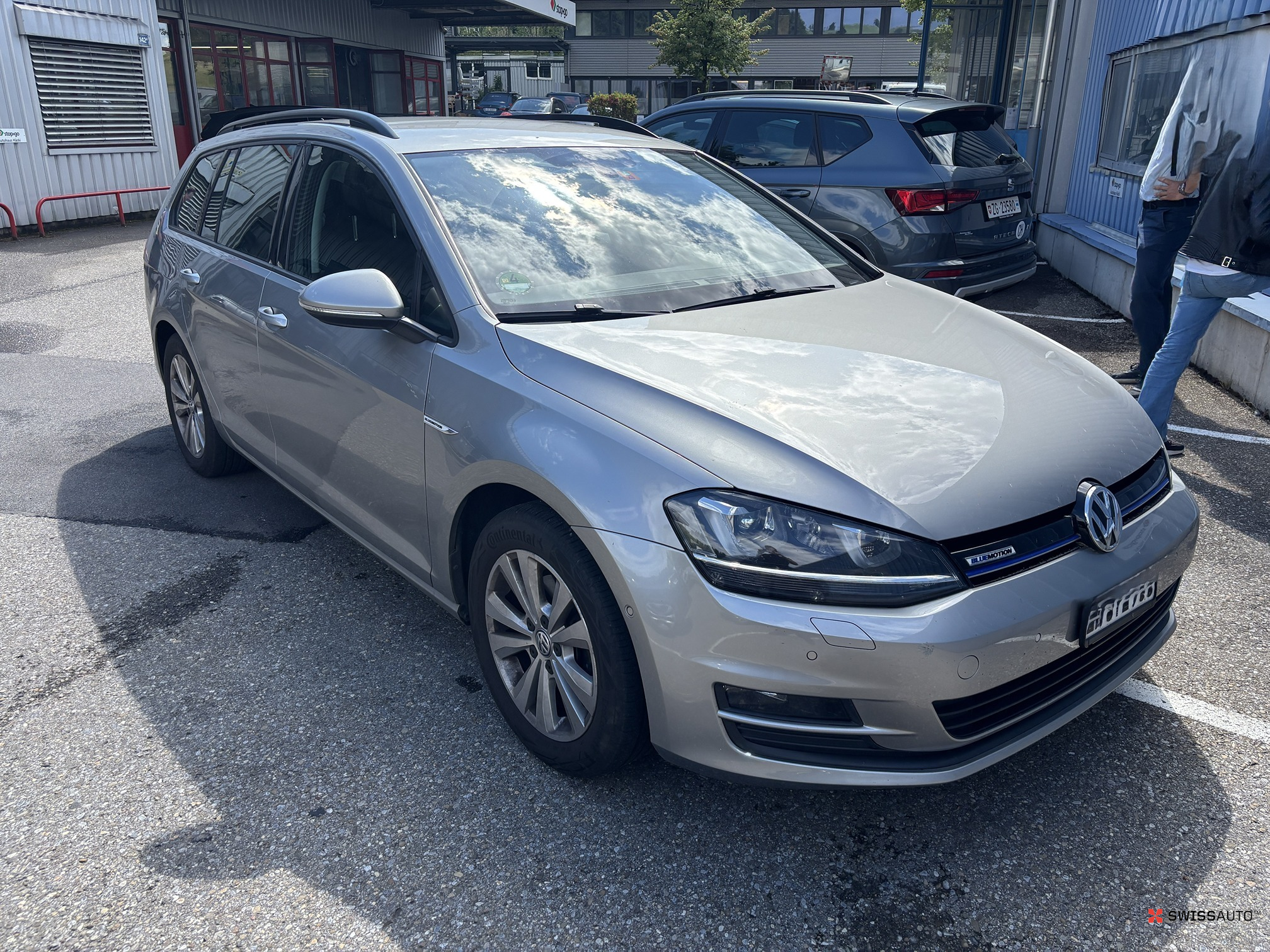Auction Image