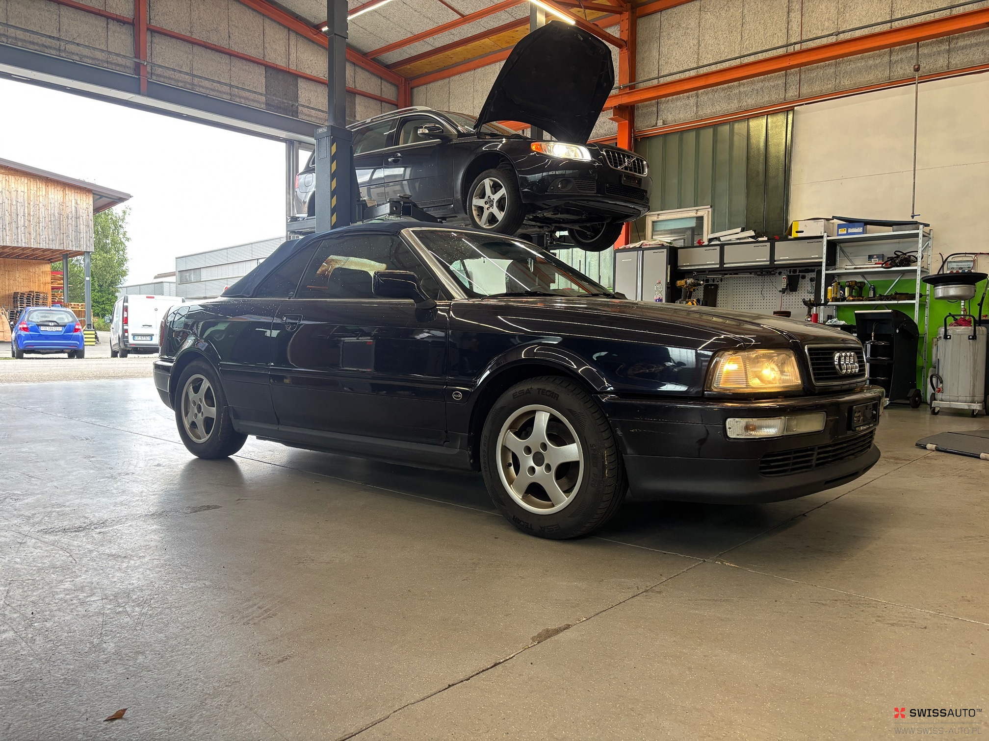Auction Image