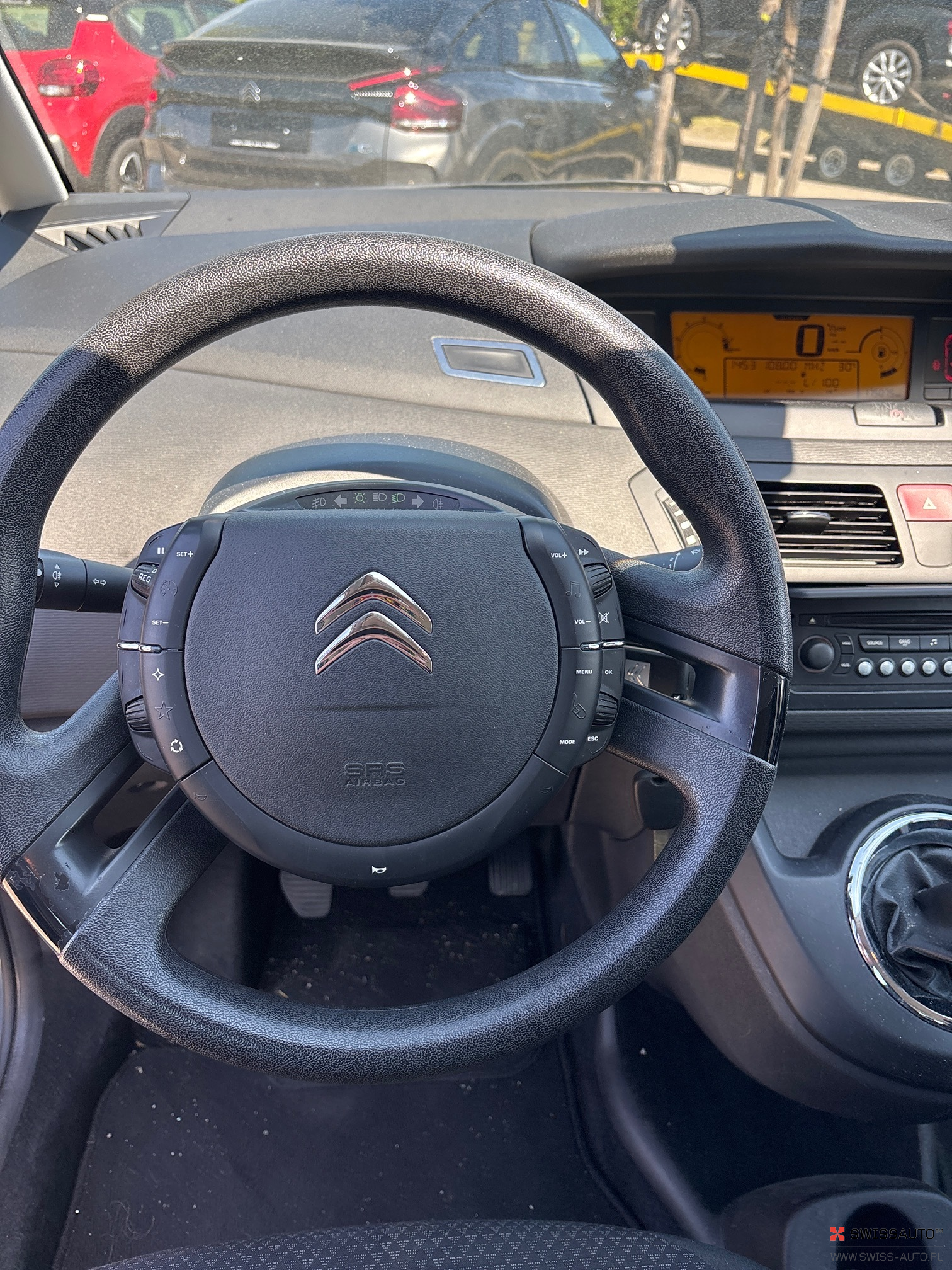 Auction Image
