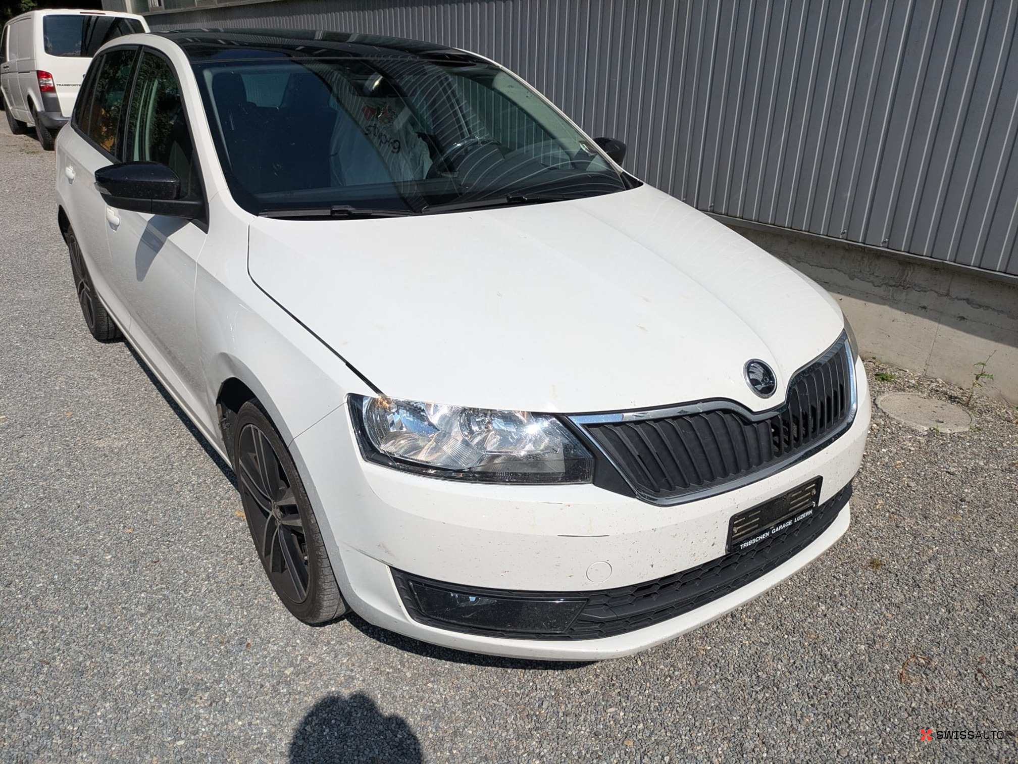 Auction Image