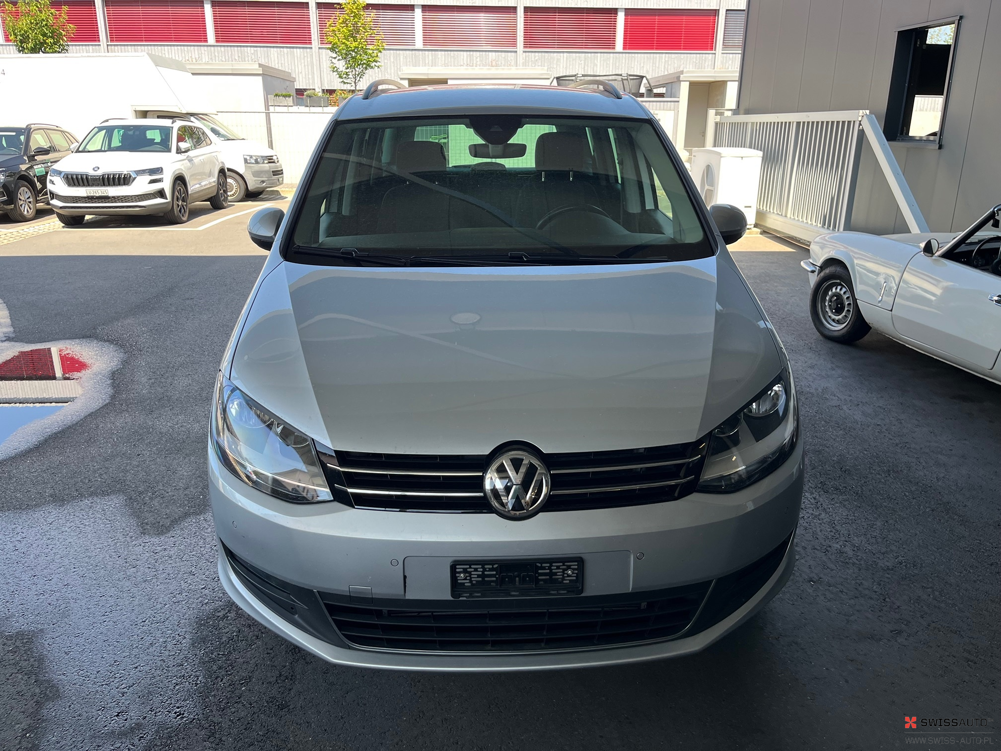 Auction Image