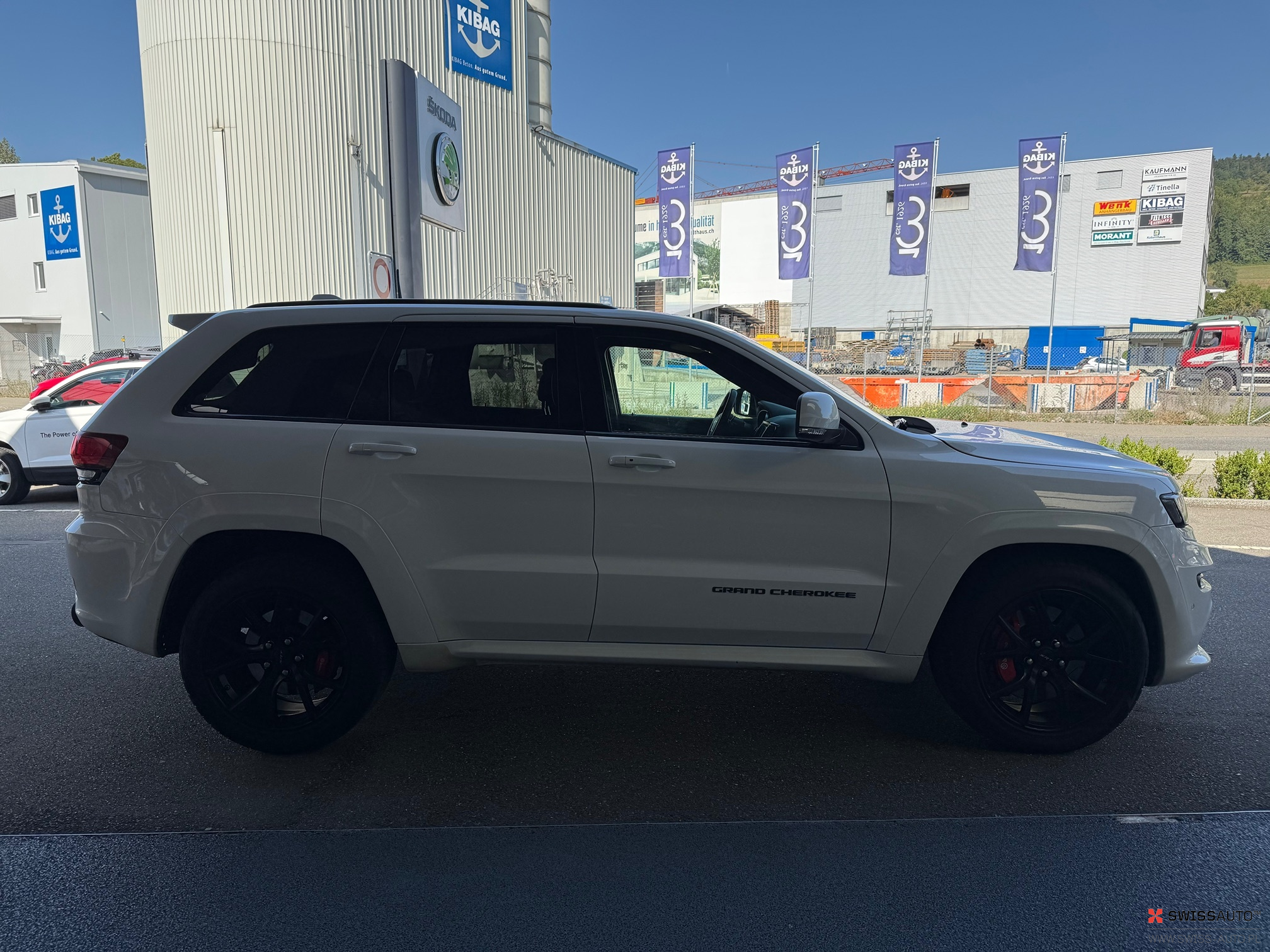 Auction Image