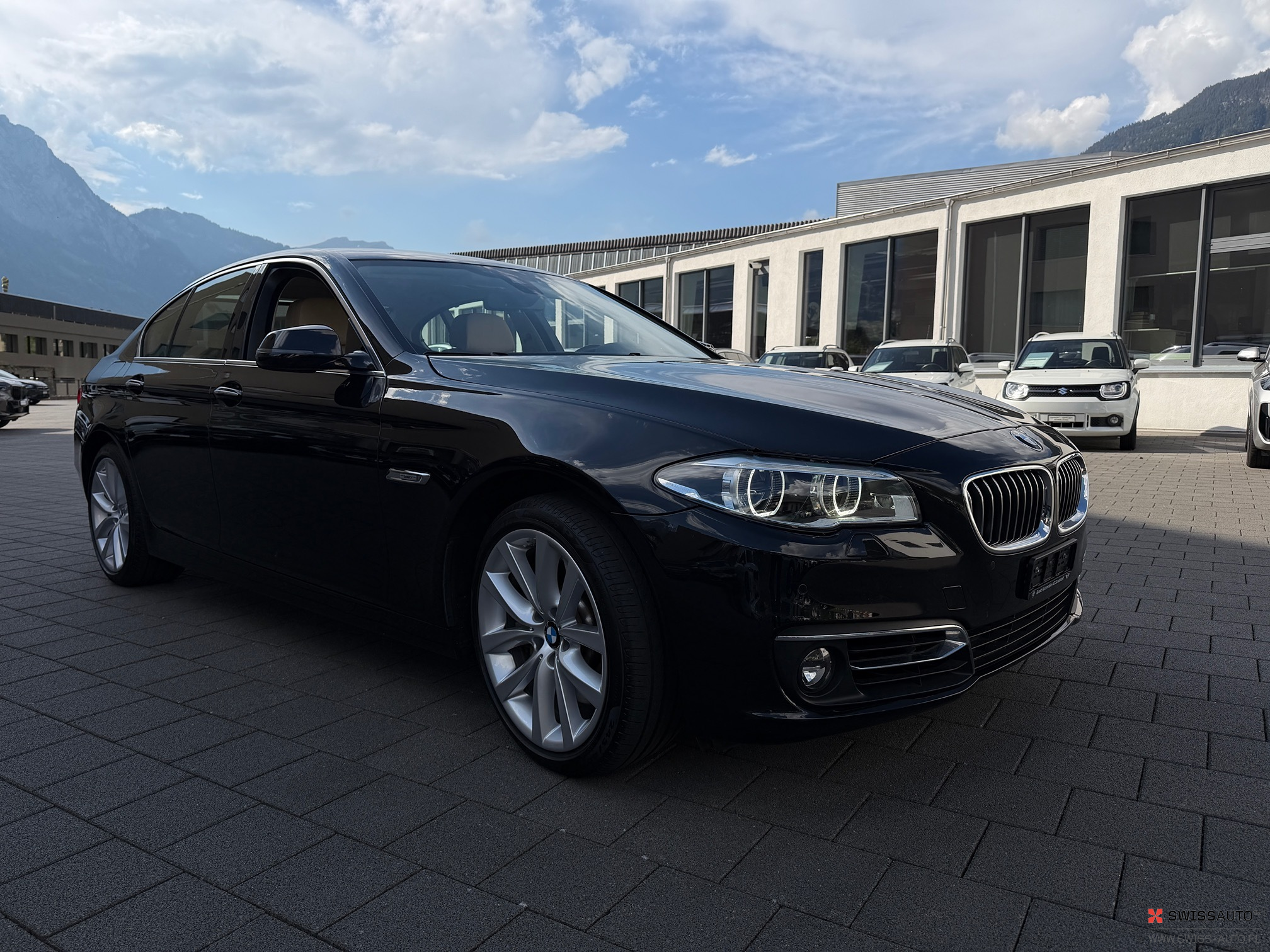 Auction Image