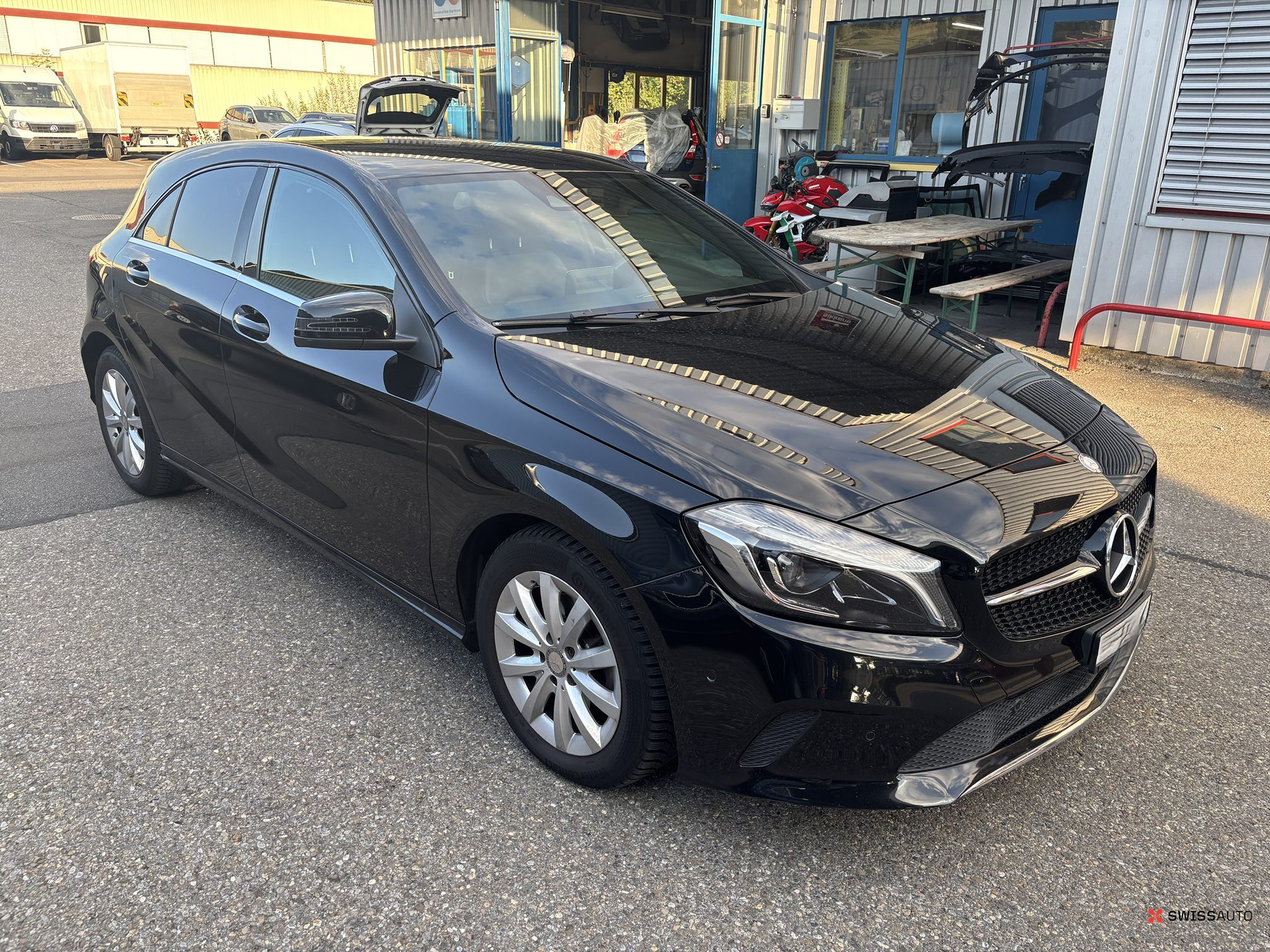 Auction Image