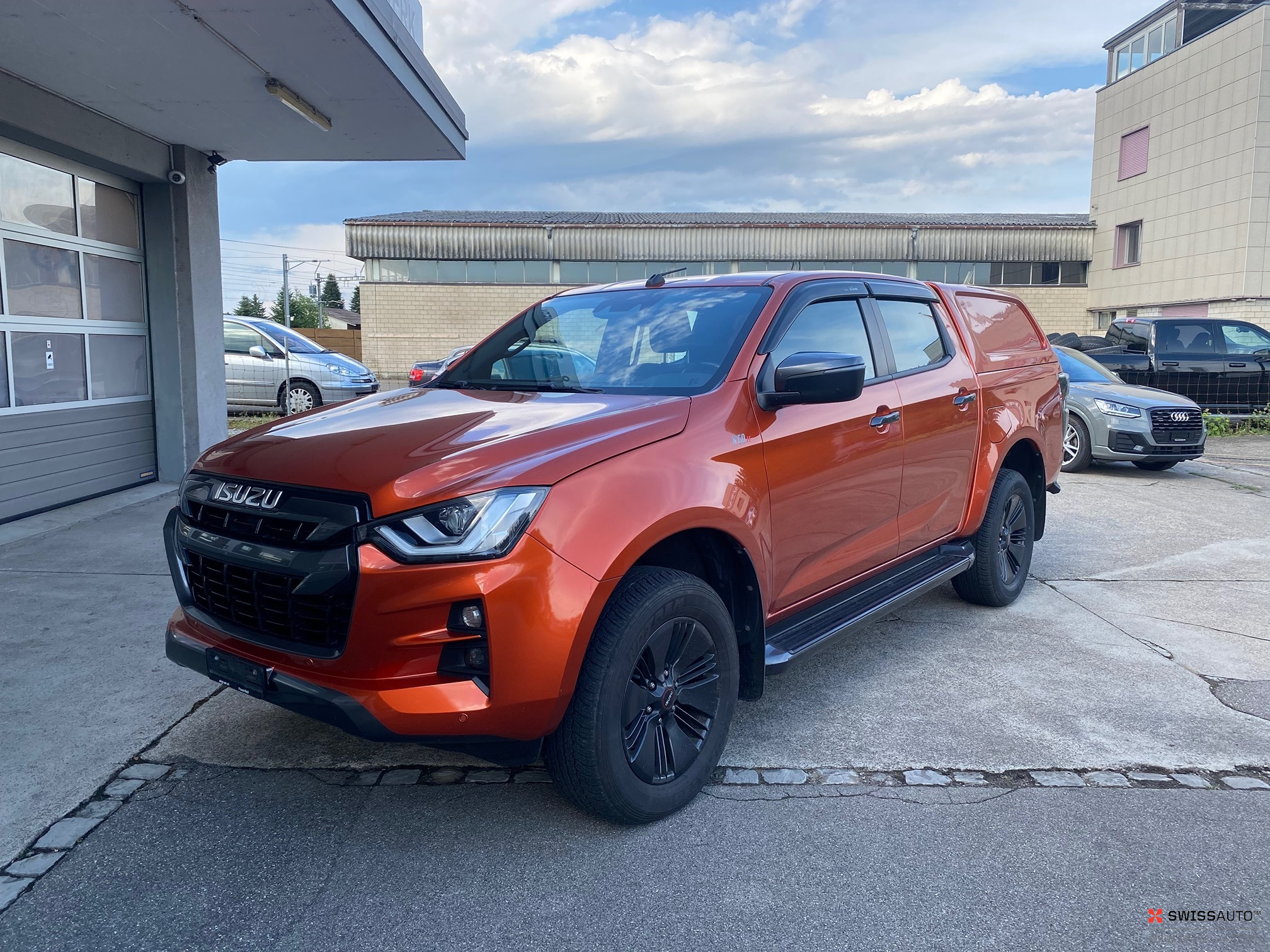 Auction Image