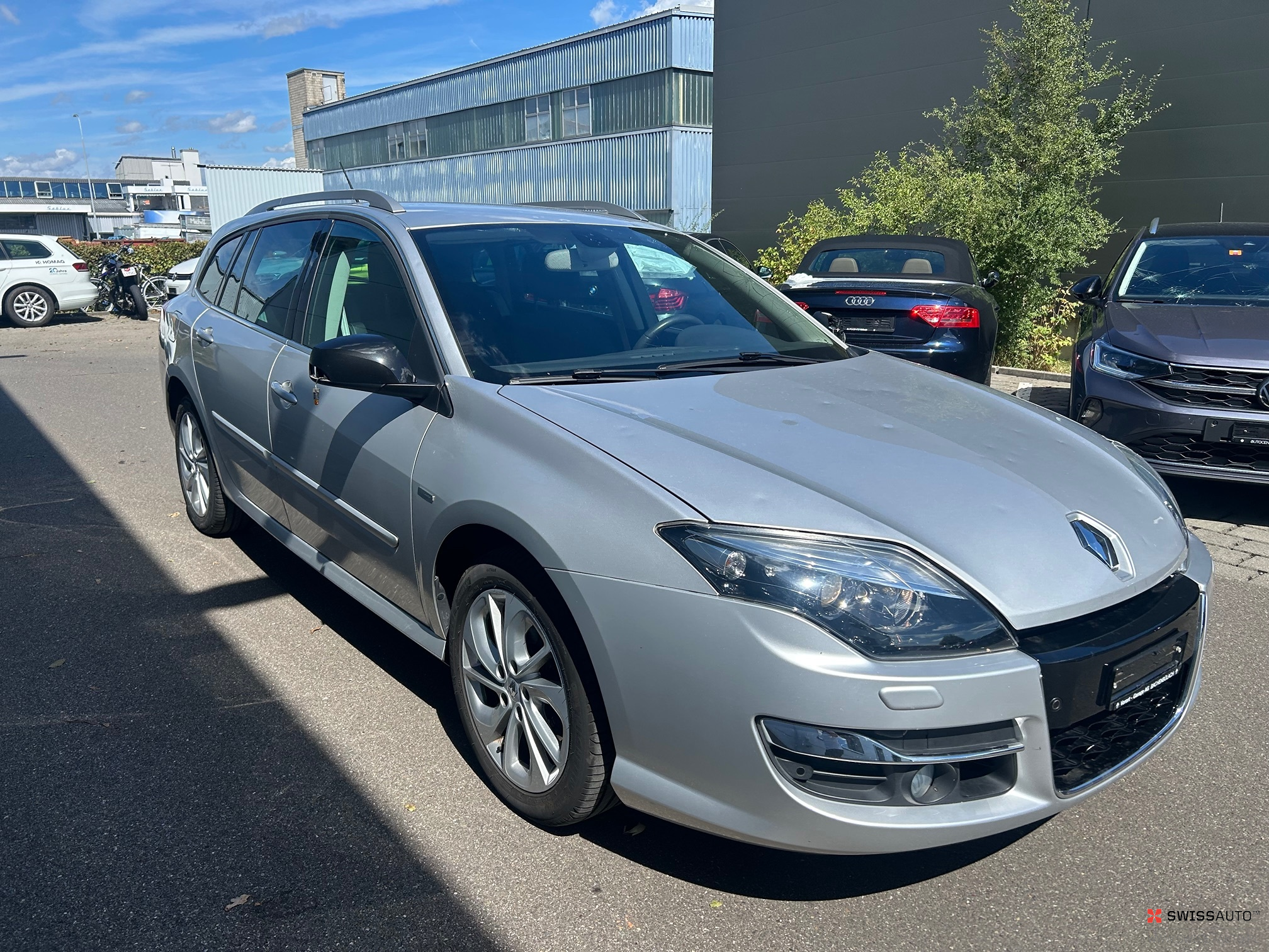 Auction Image