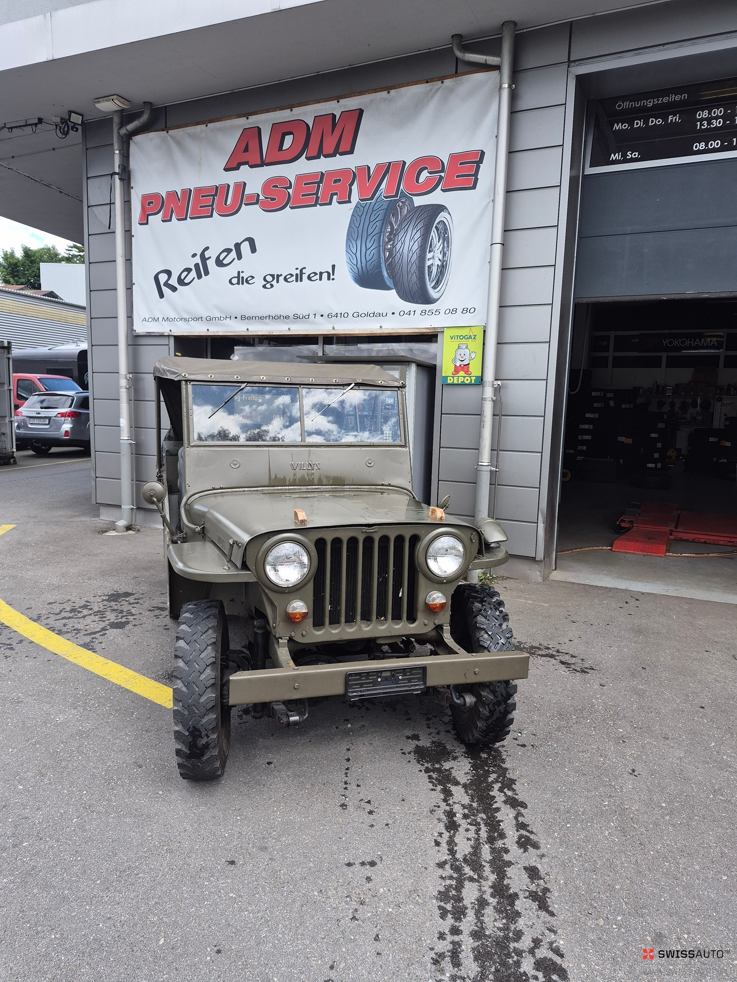 Auction Image