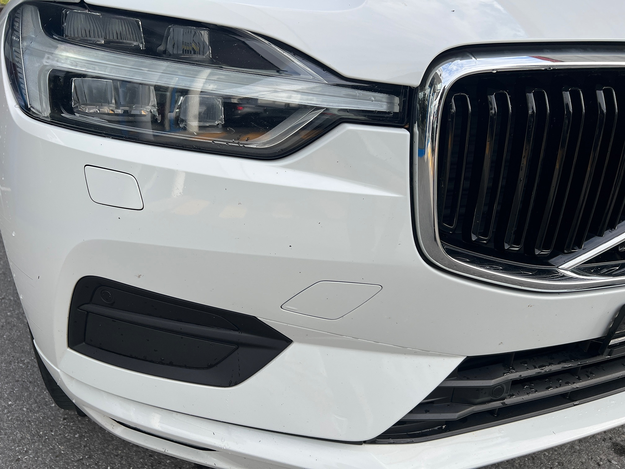 Swiss-auto.pl - VOLVO XC60 D4 AWD