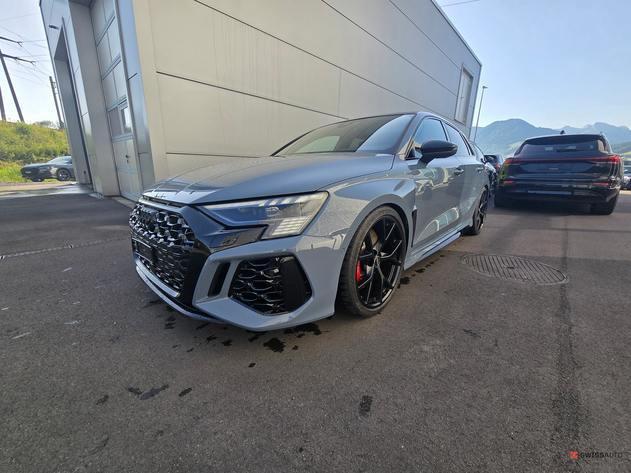 Auction Image