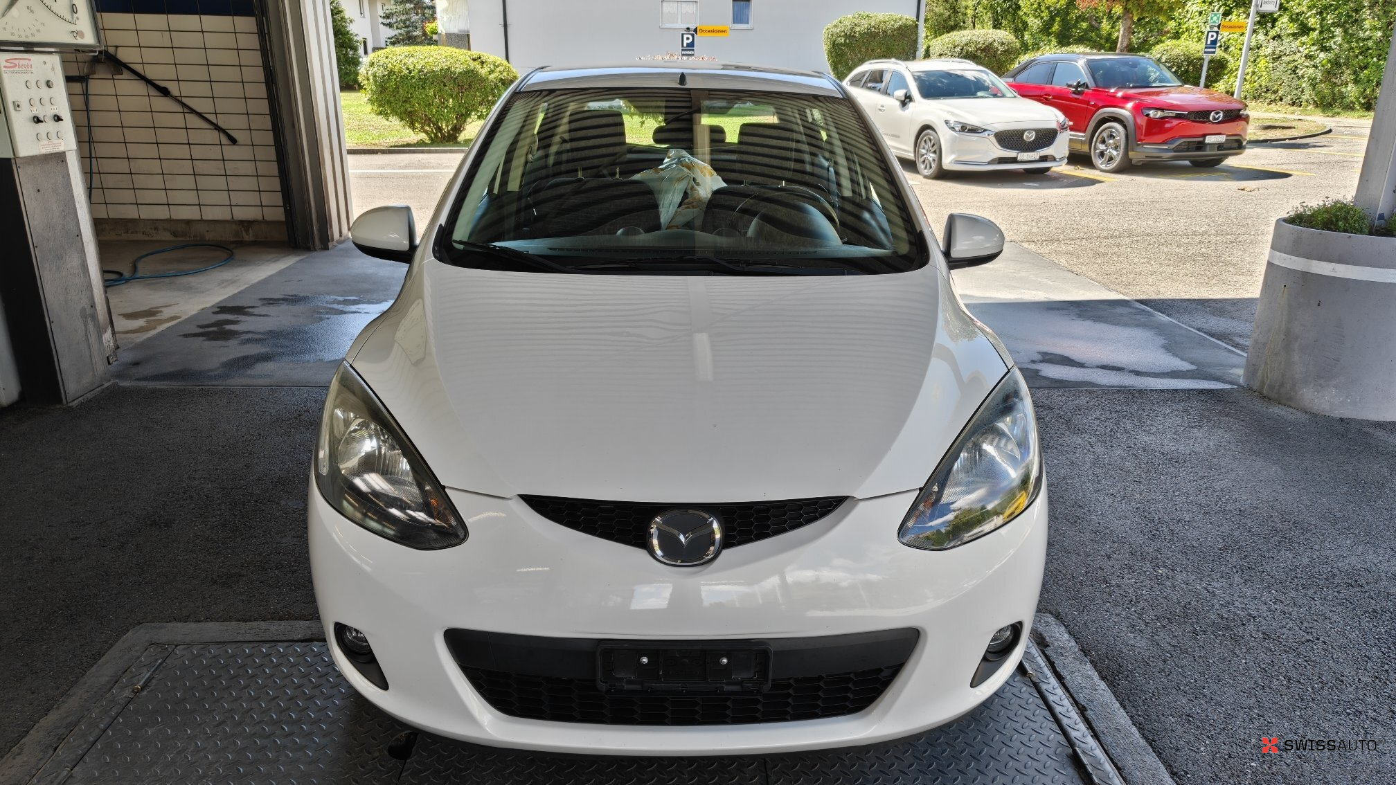 Auction Image