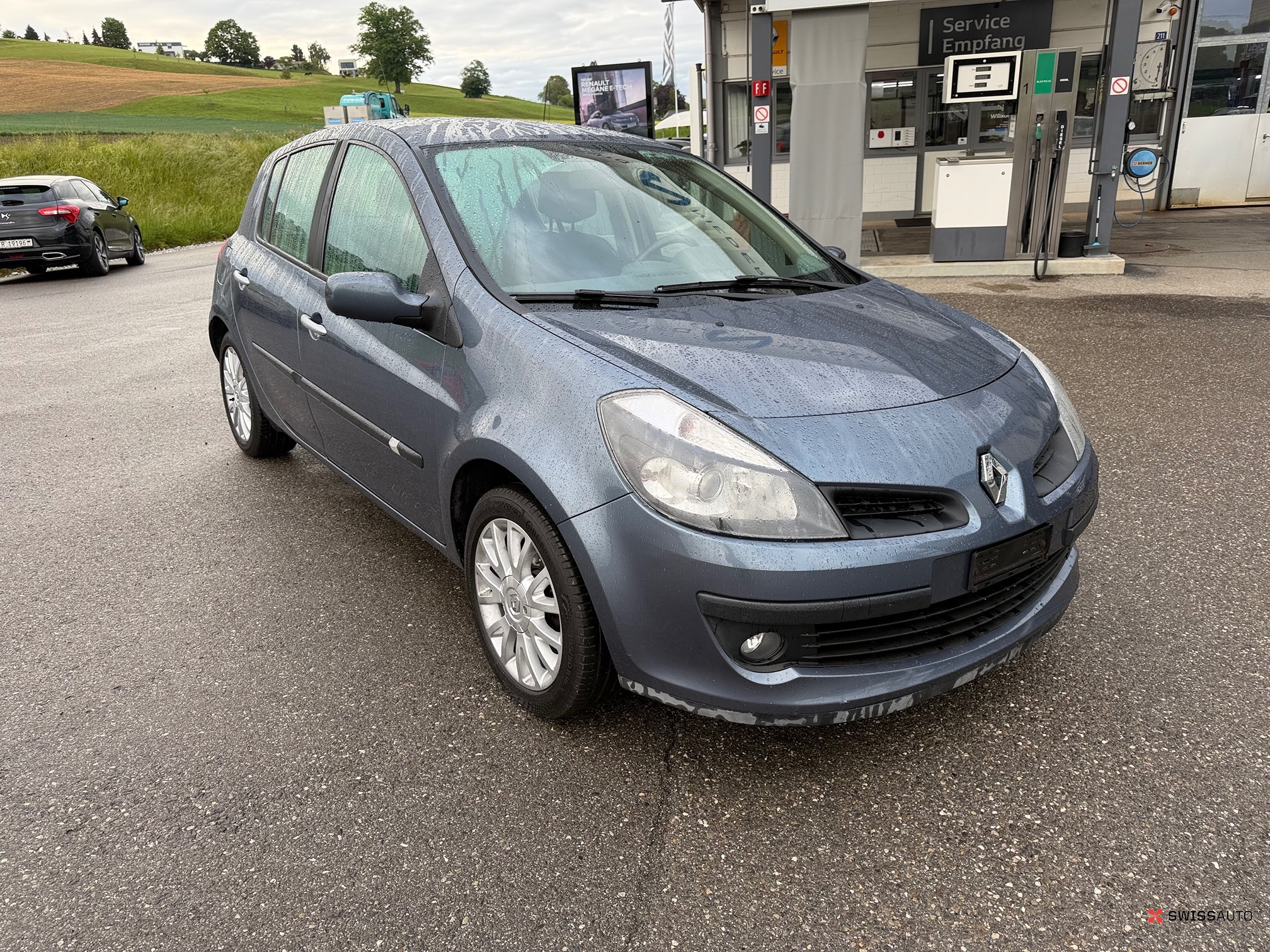Auction Image