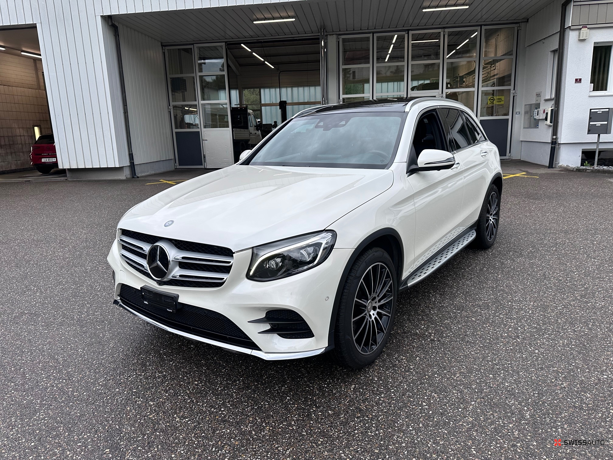 Auction Image