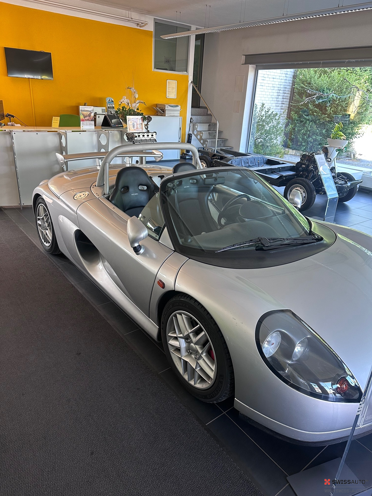 Auction Image