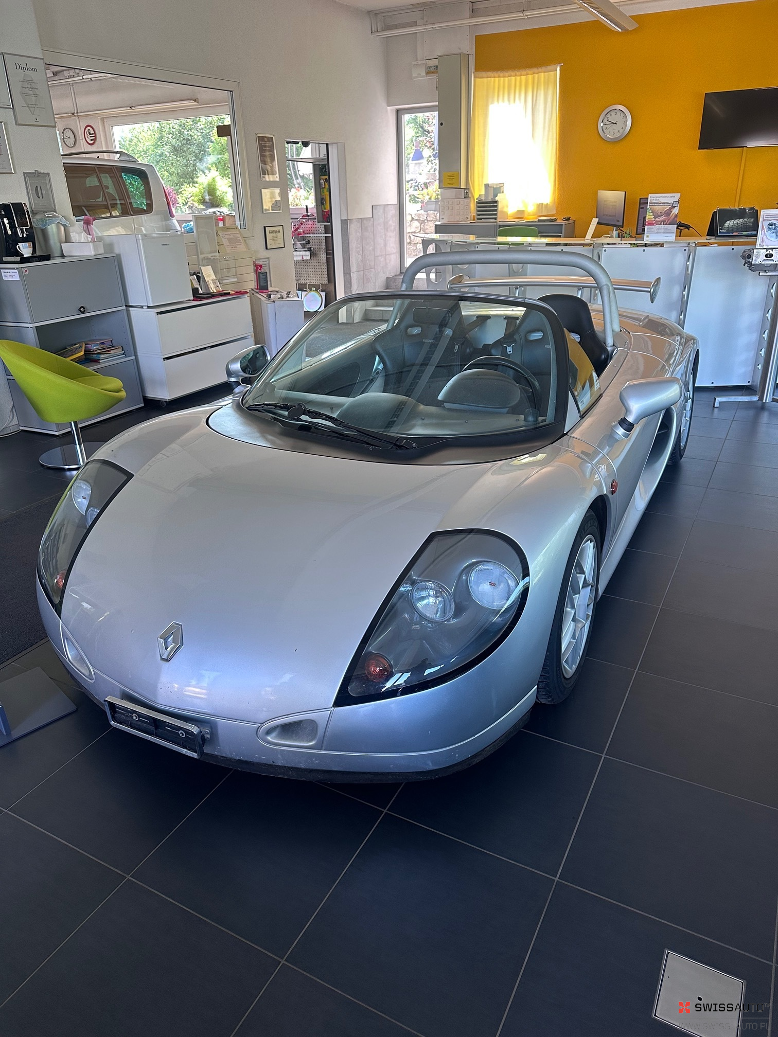 Auction Image