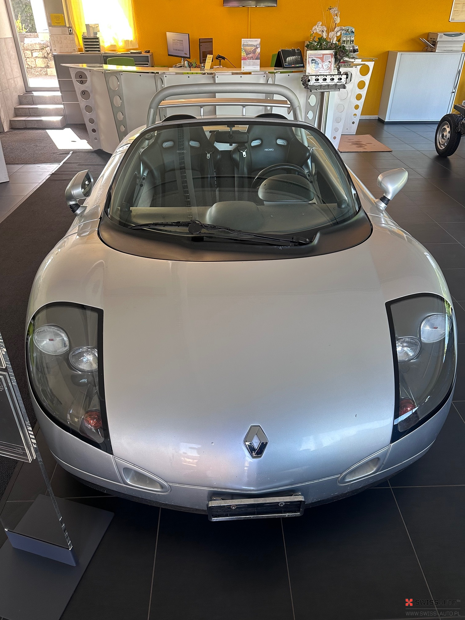 Auction Image