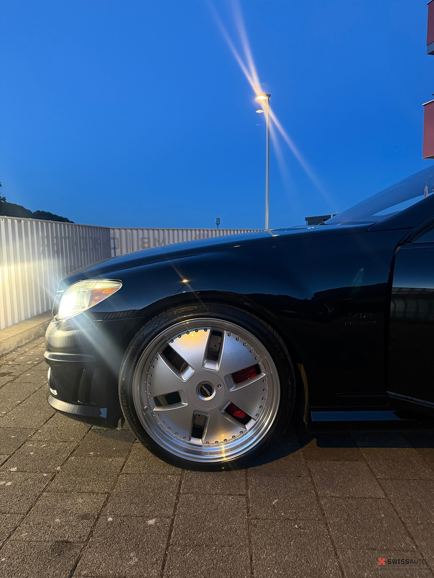 Auction Image