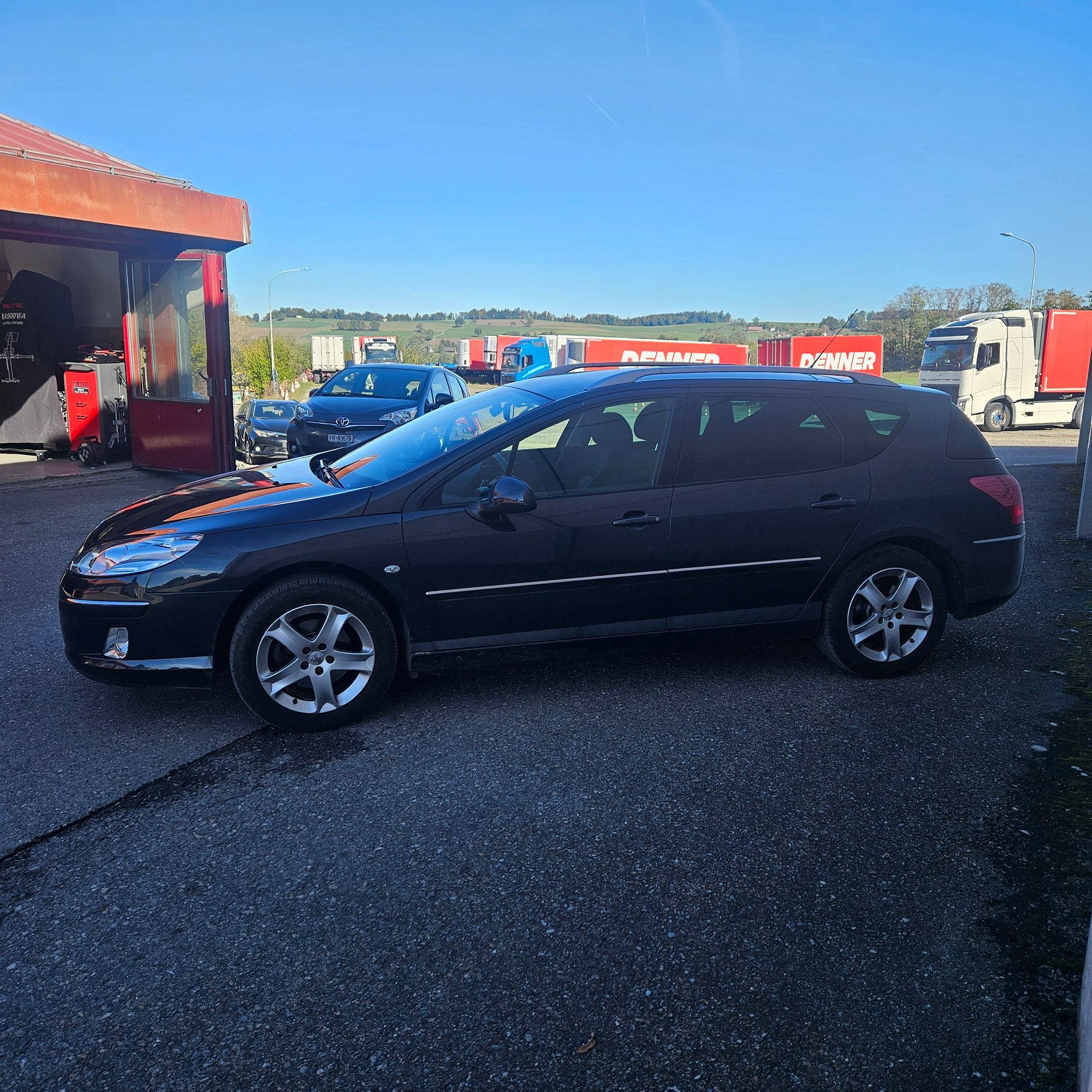 Auction Image