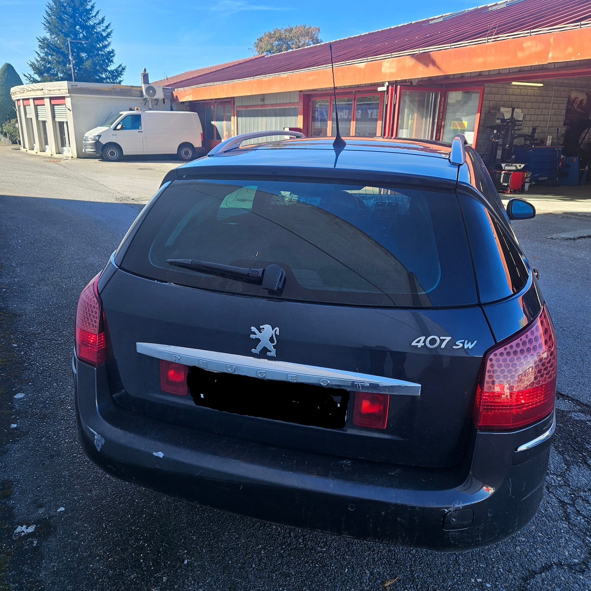 Auction Image