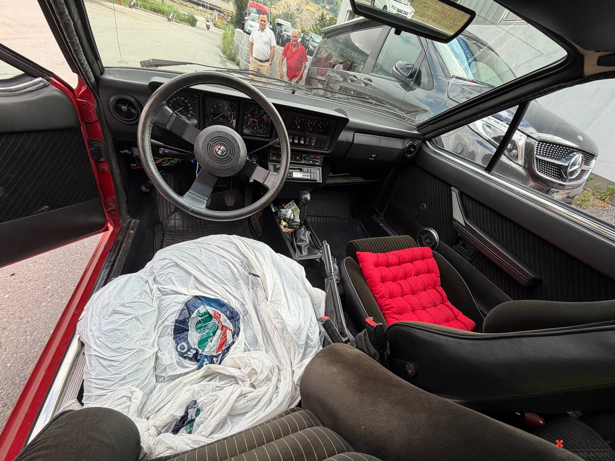 Auction Image