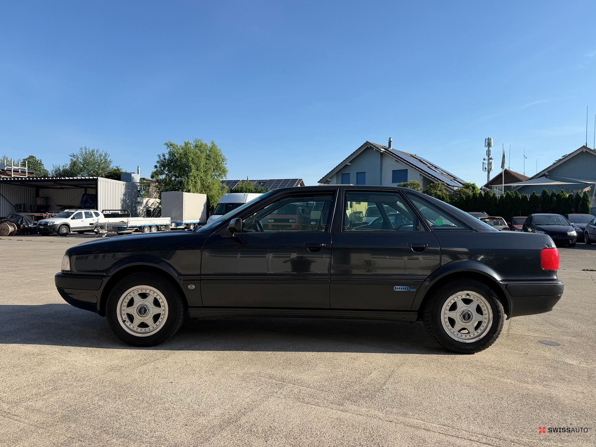 Auction Image