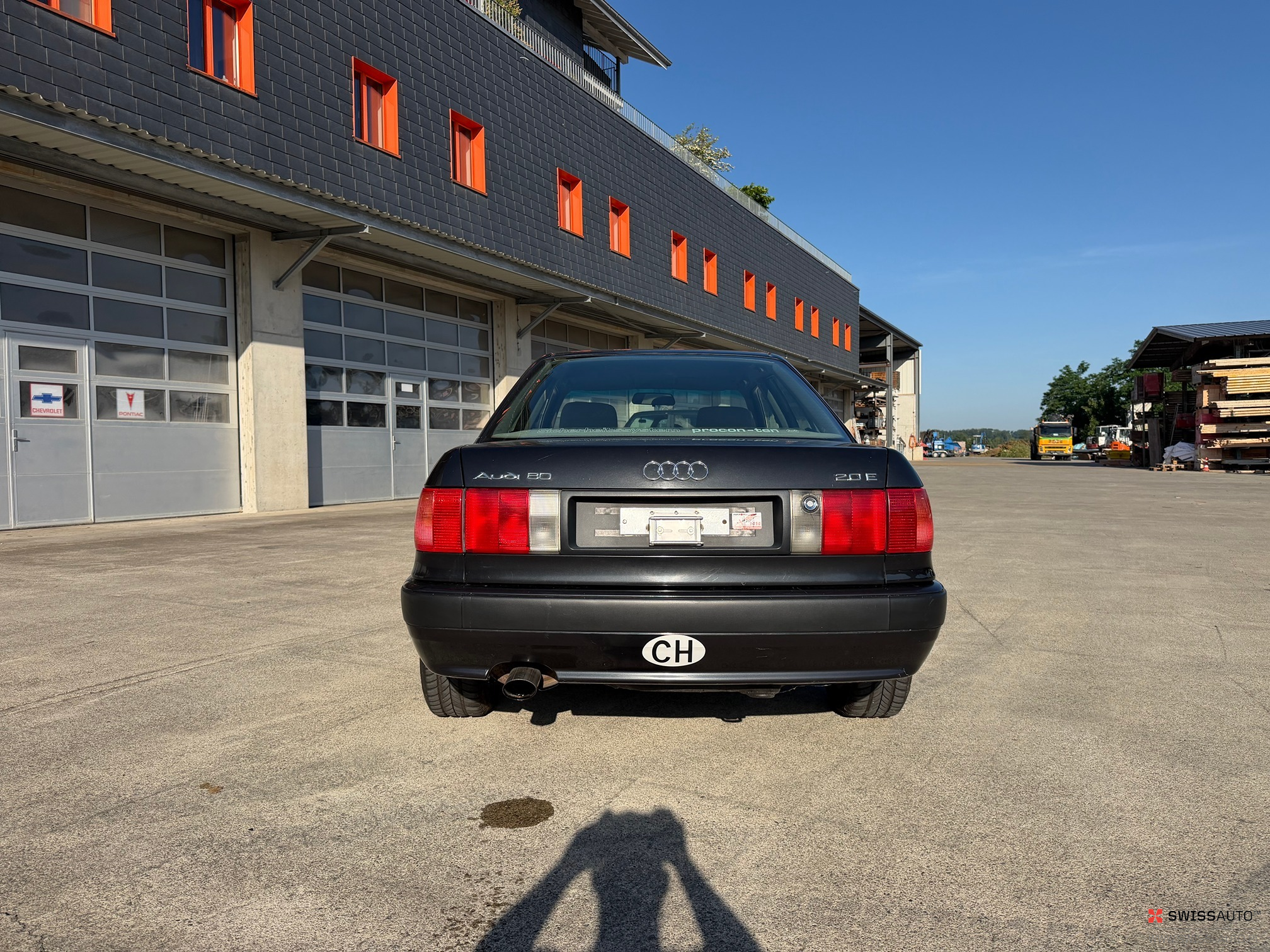 Auction Image