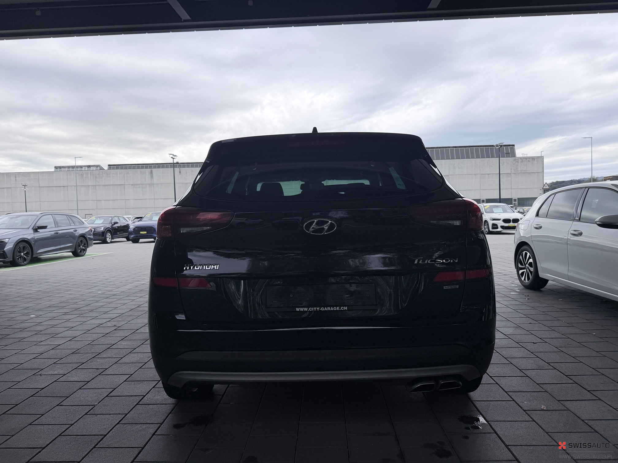 Auction Image