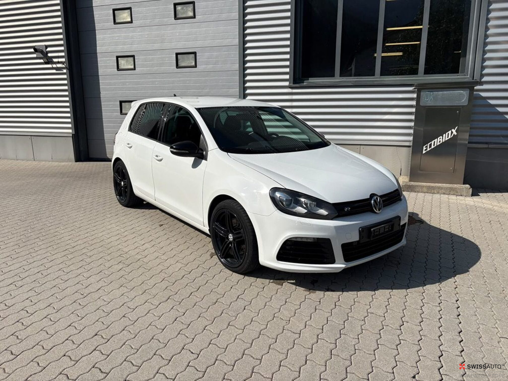 Auction Image