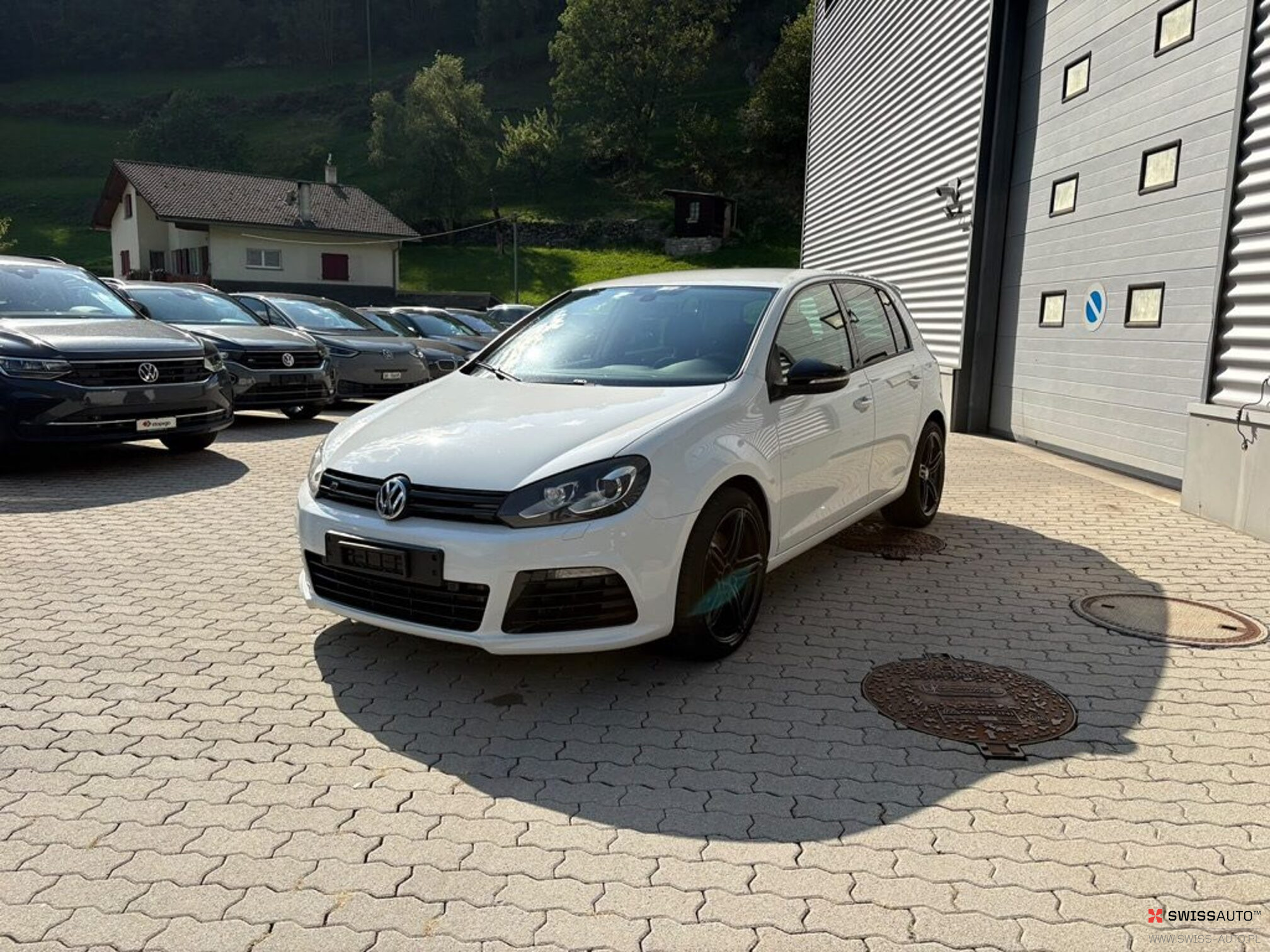 Auction Image