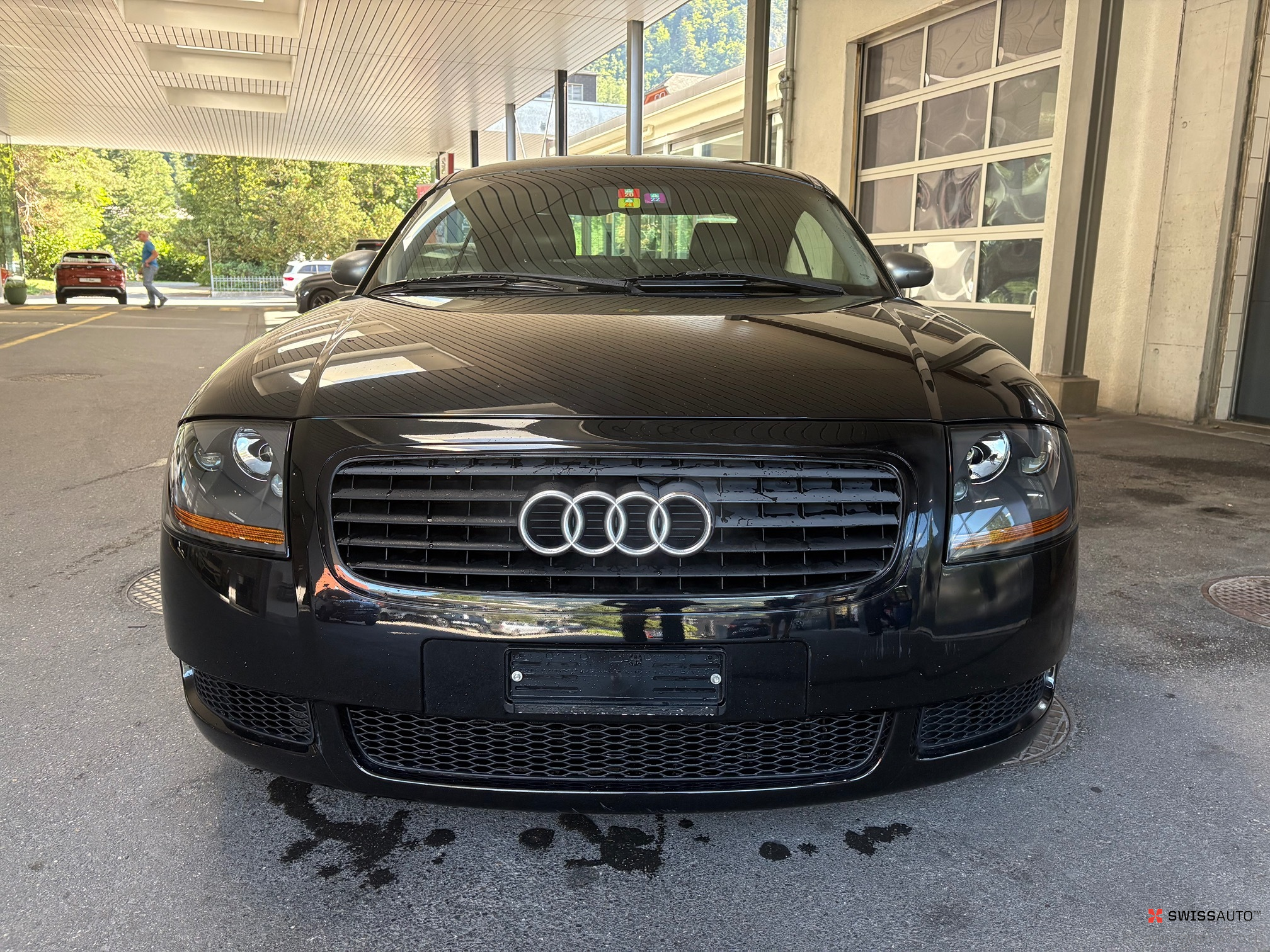 Auction Image