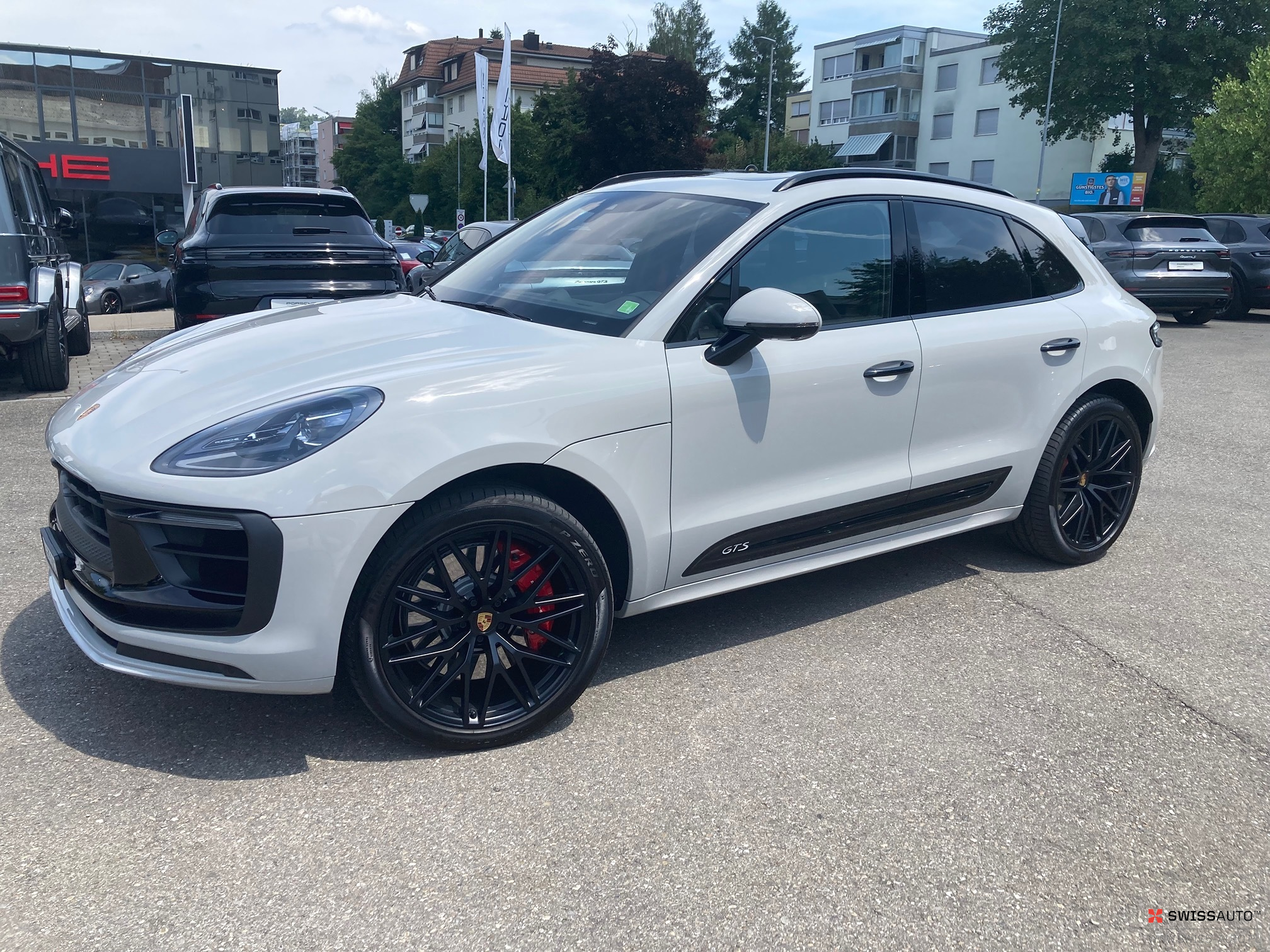 Auction Image