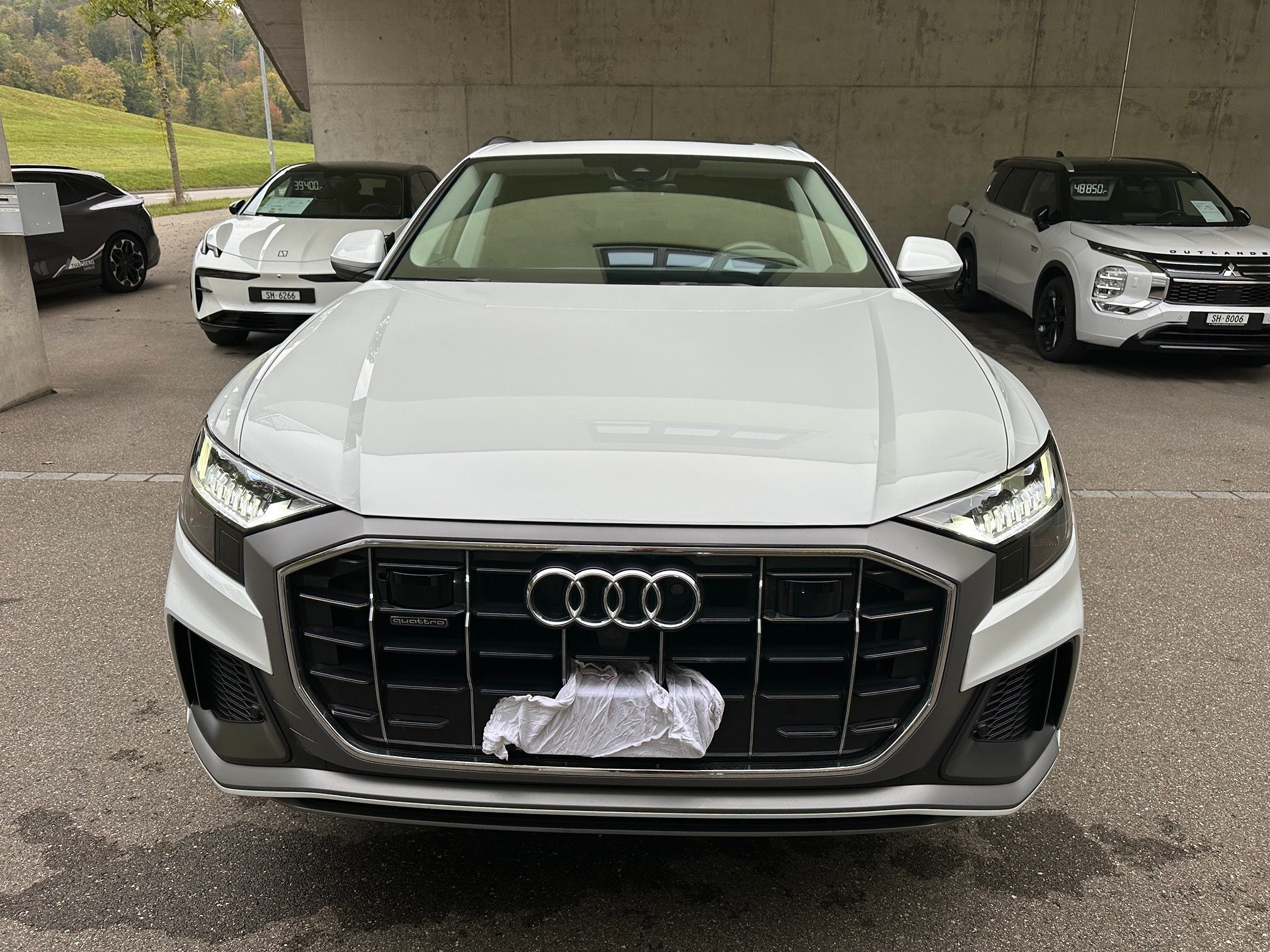 Auction Image