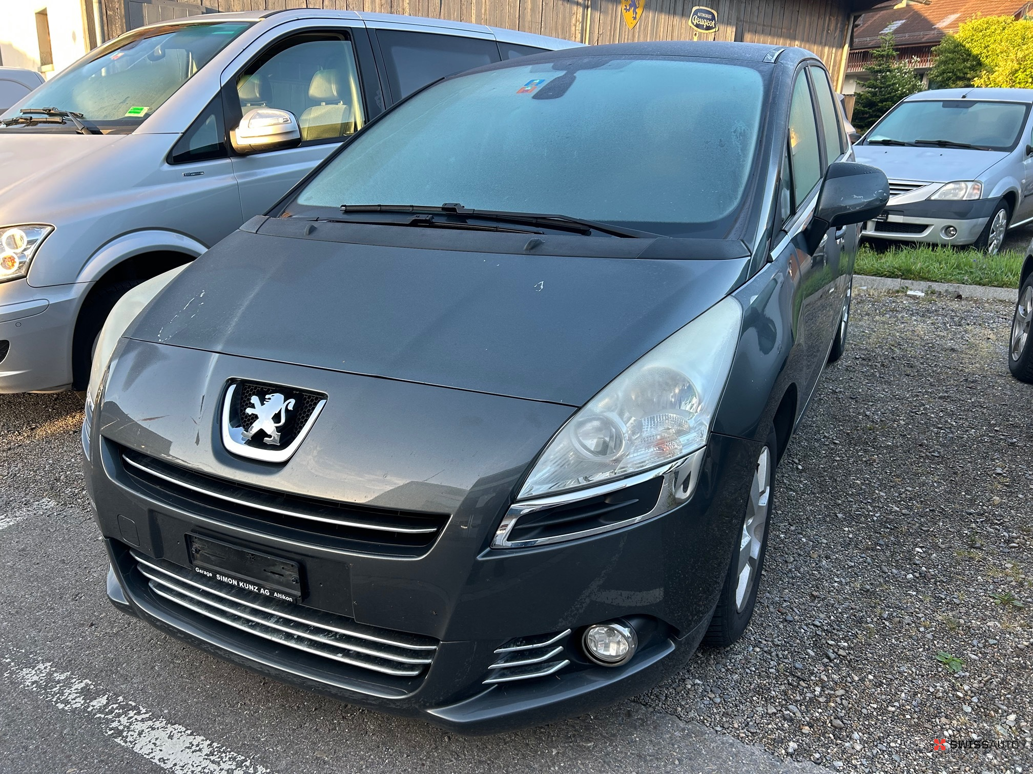 Auction Image
