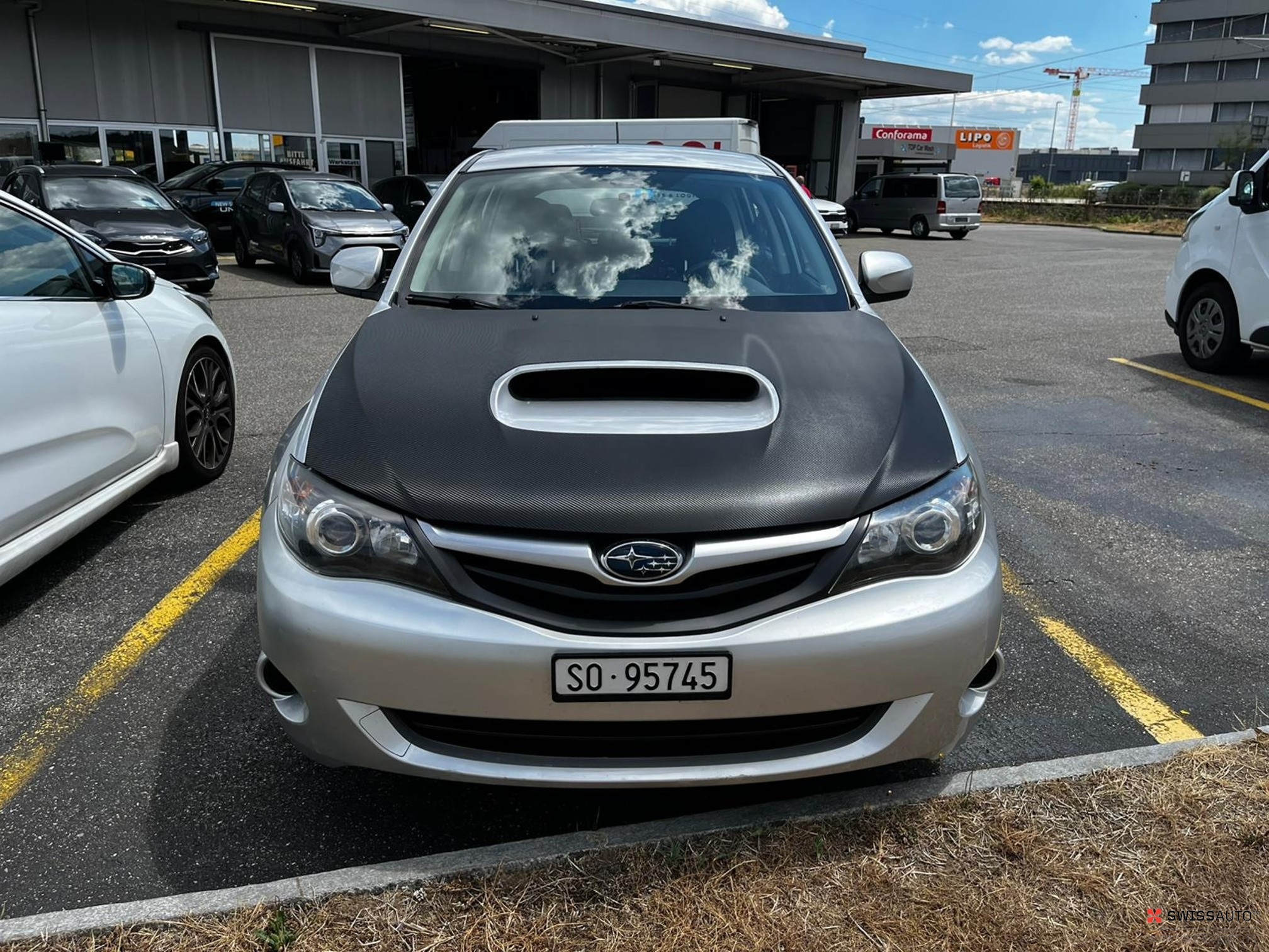 Auction Image