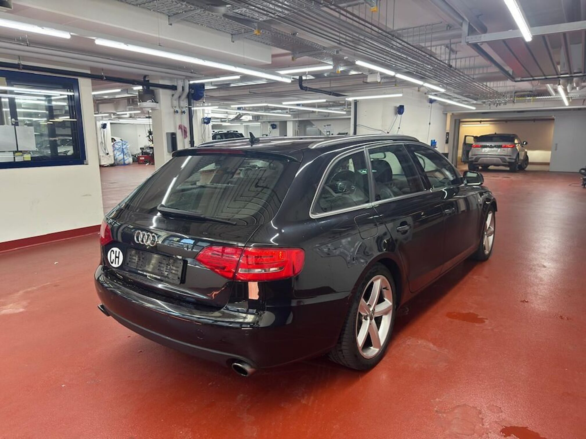 Auction Image