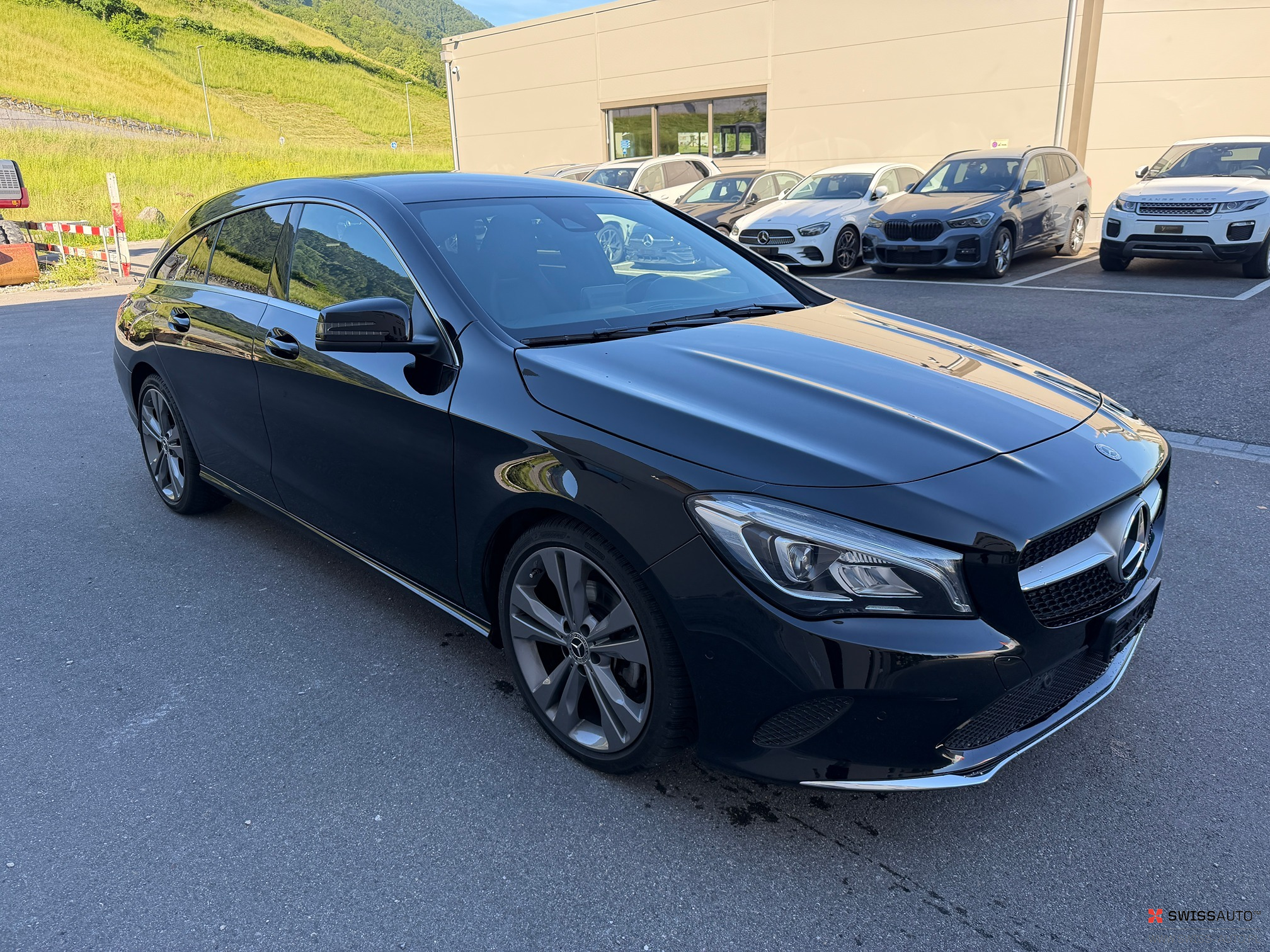 Auction Image