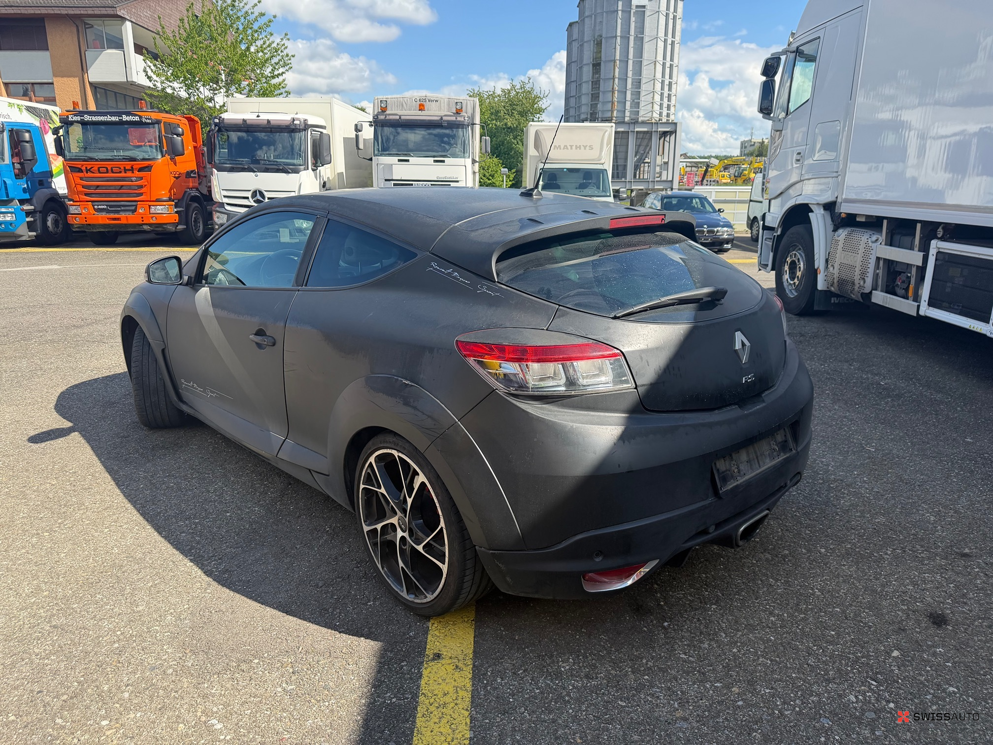 Auction Image