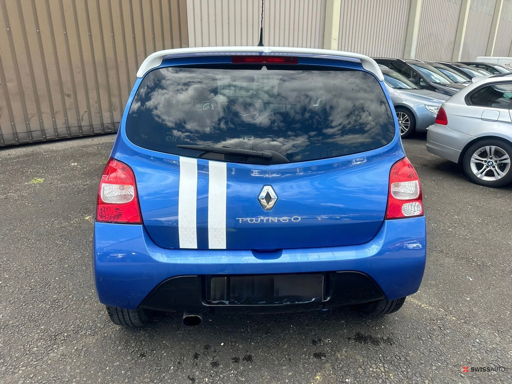 Auction Image