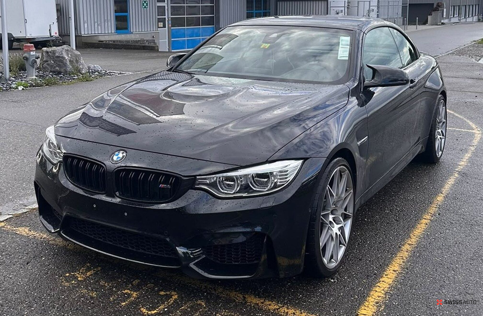 Auction Image
