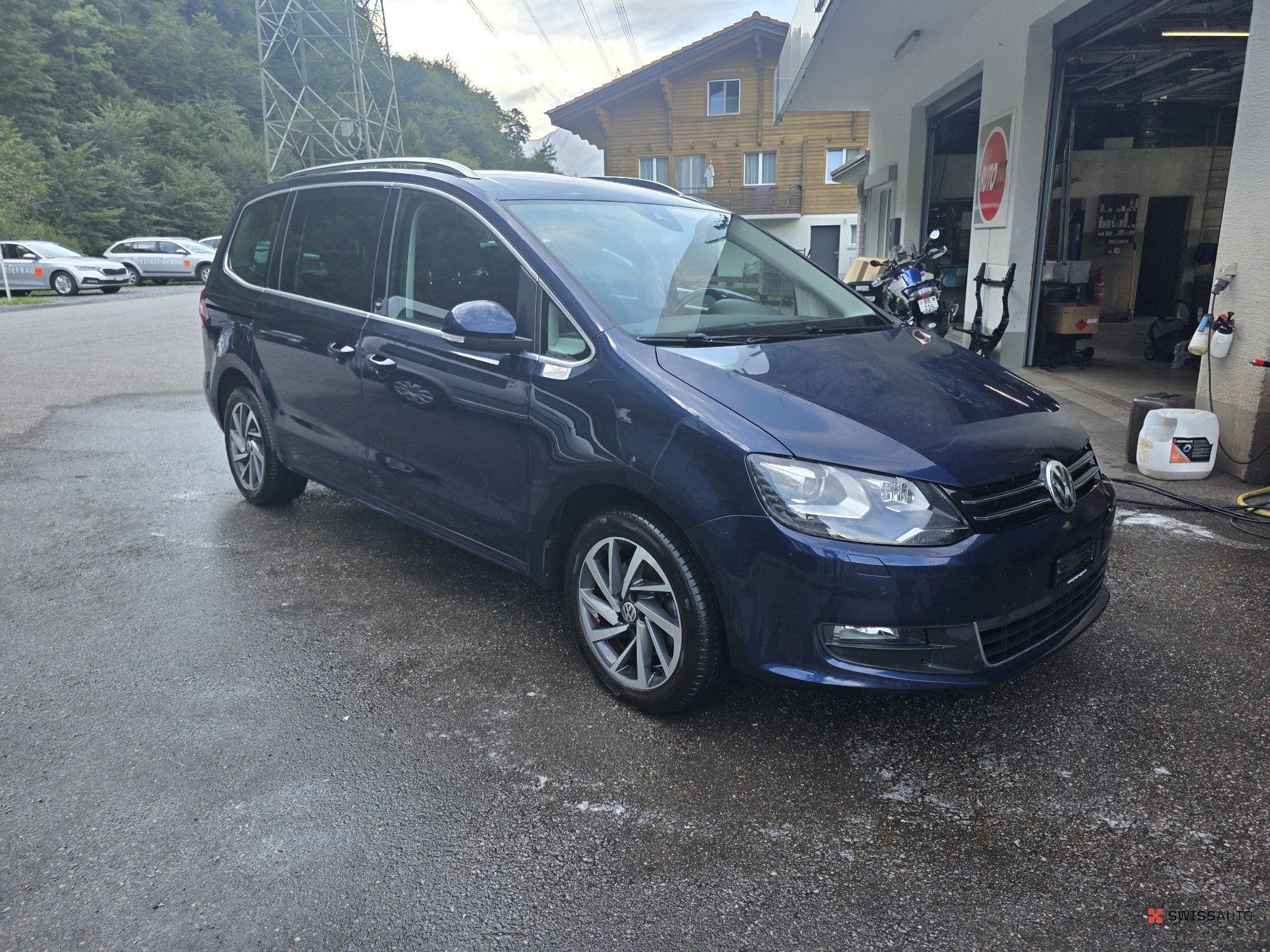 Auction Image