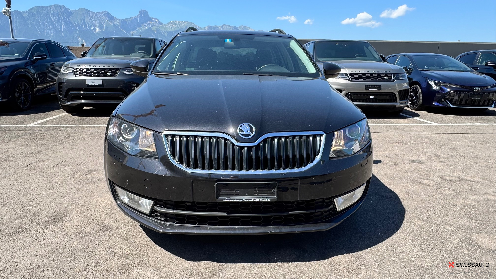Auction Image