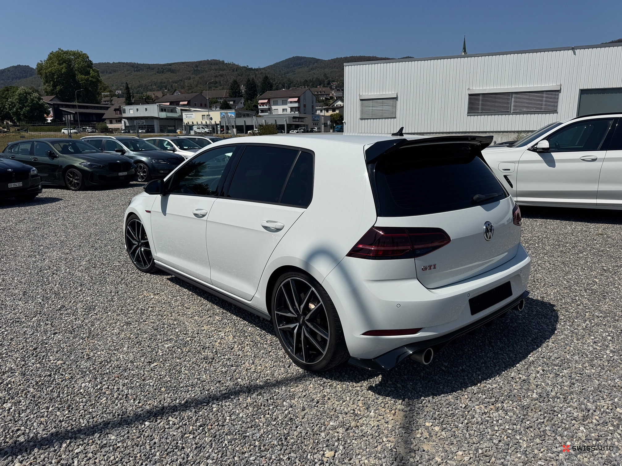 Auction Image