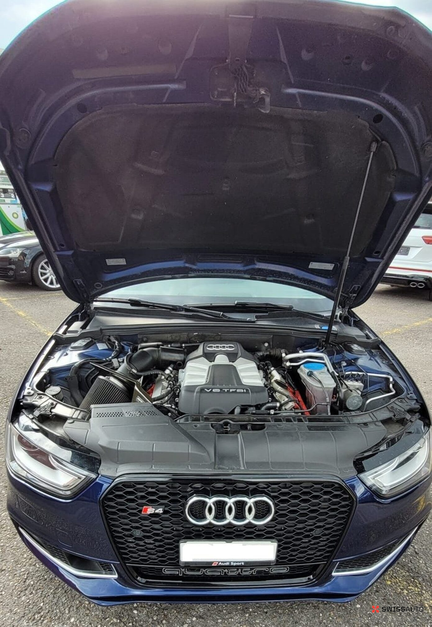 Auction Image