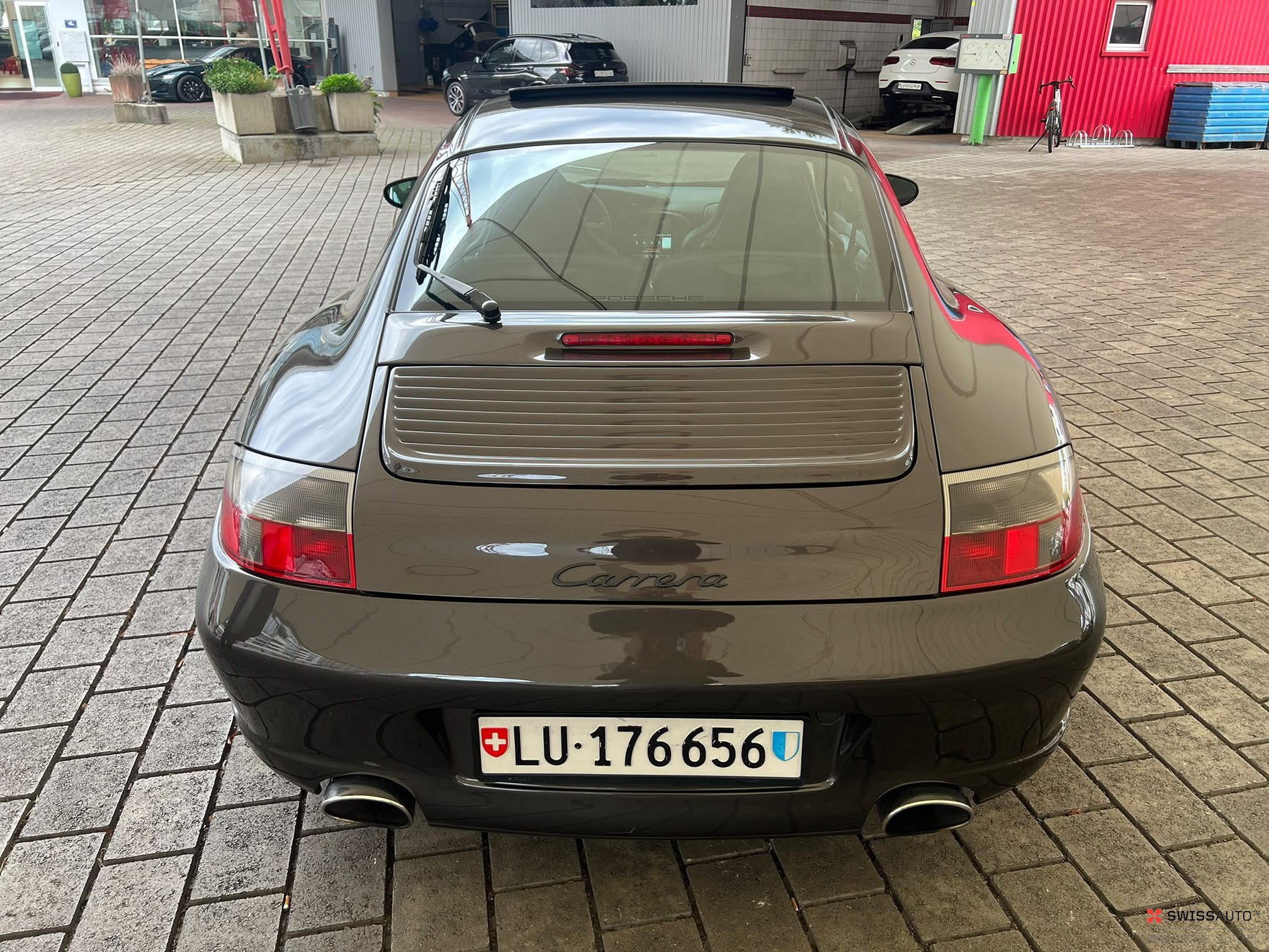 Auction Image