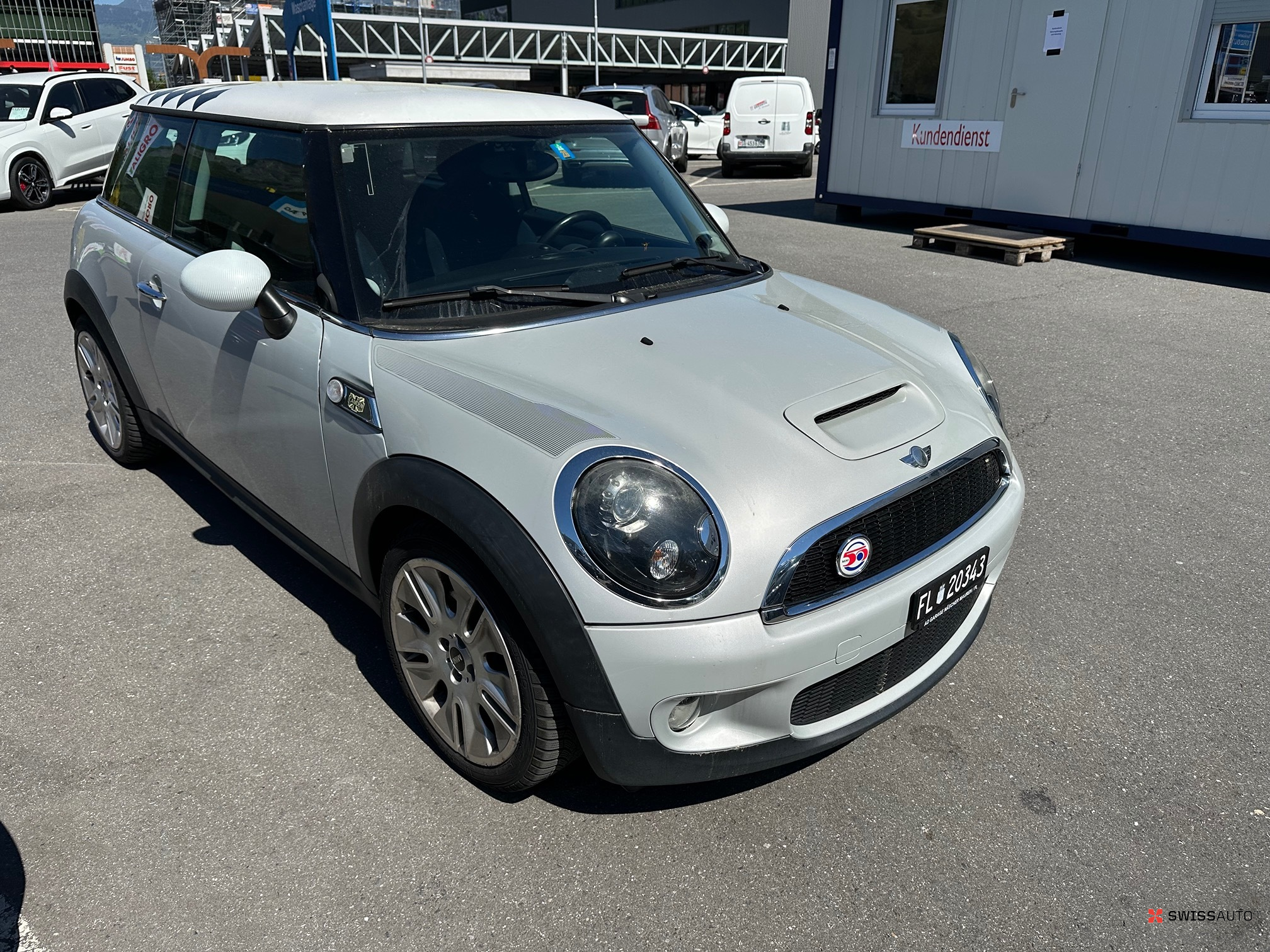 Auction Image