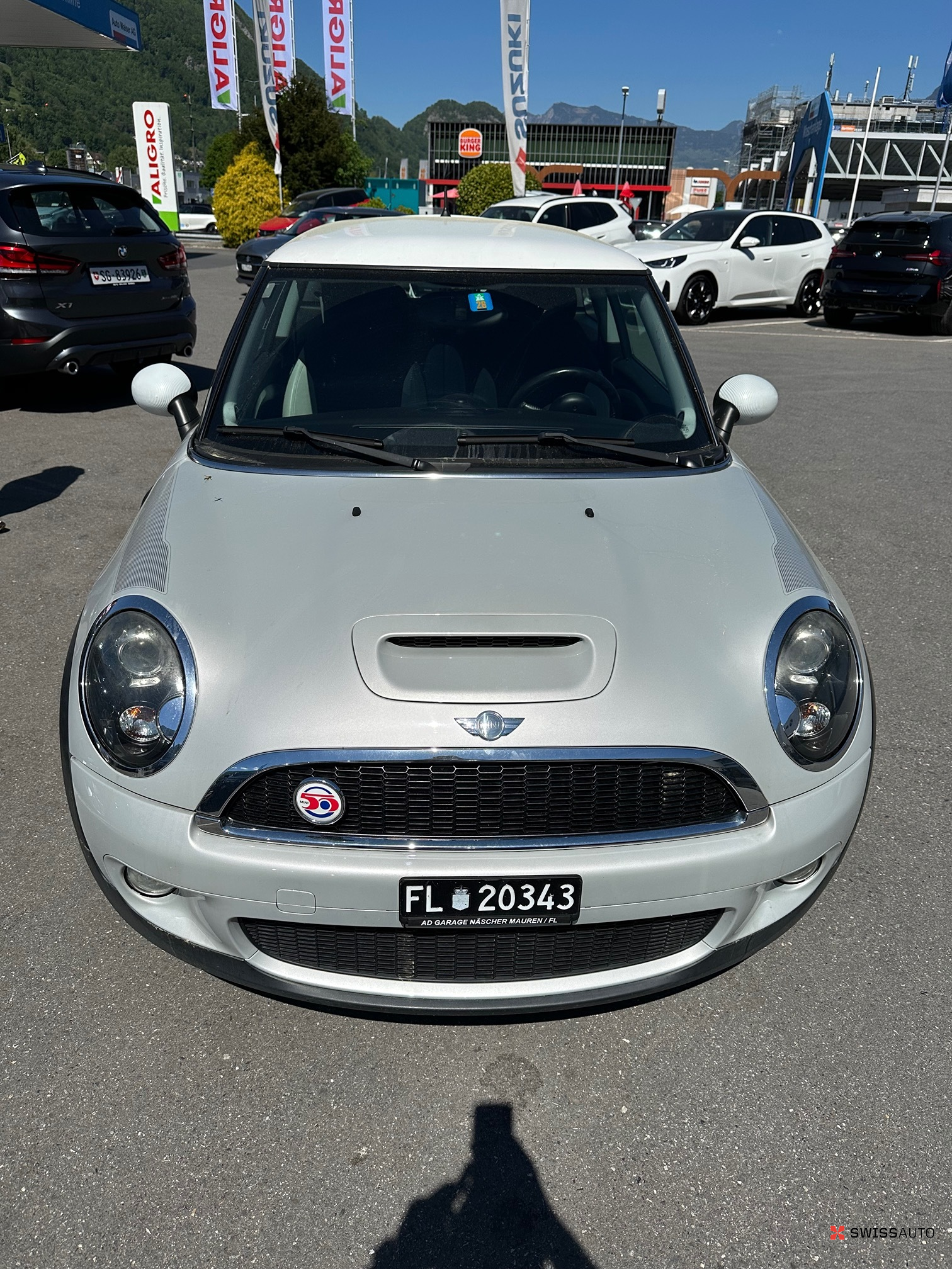 Auction Image